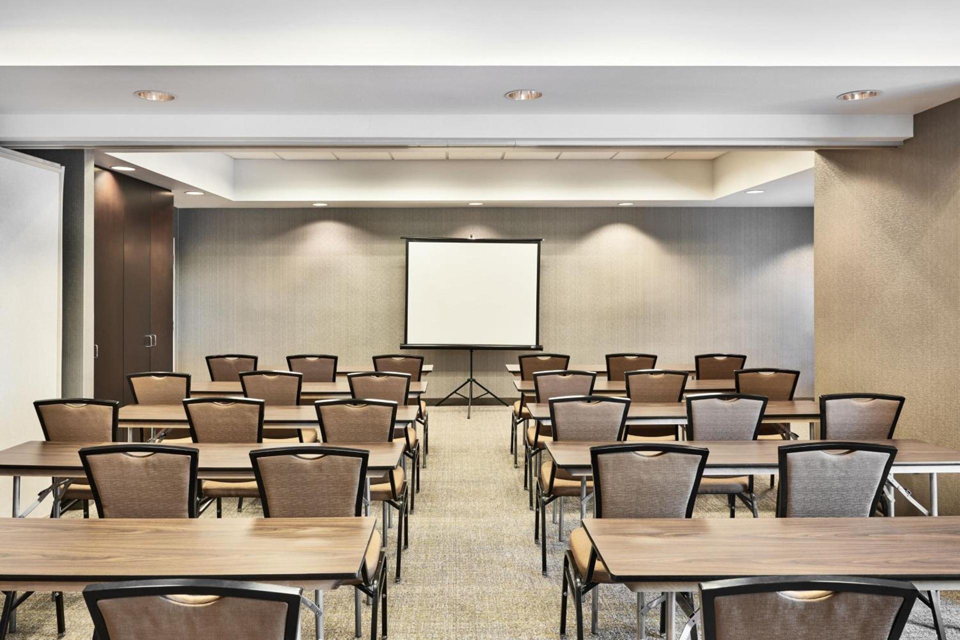 SpringHill Suites Phoenix Tempe Airport photo 29