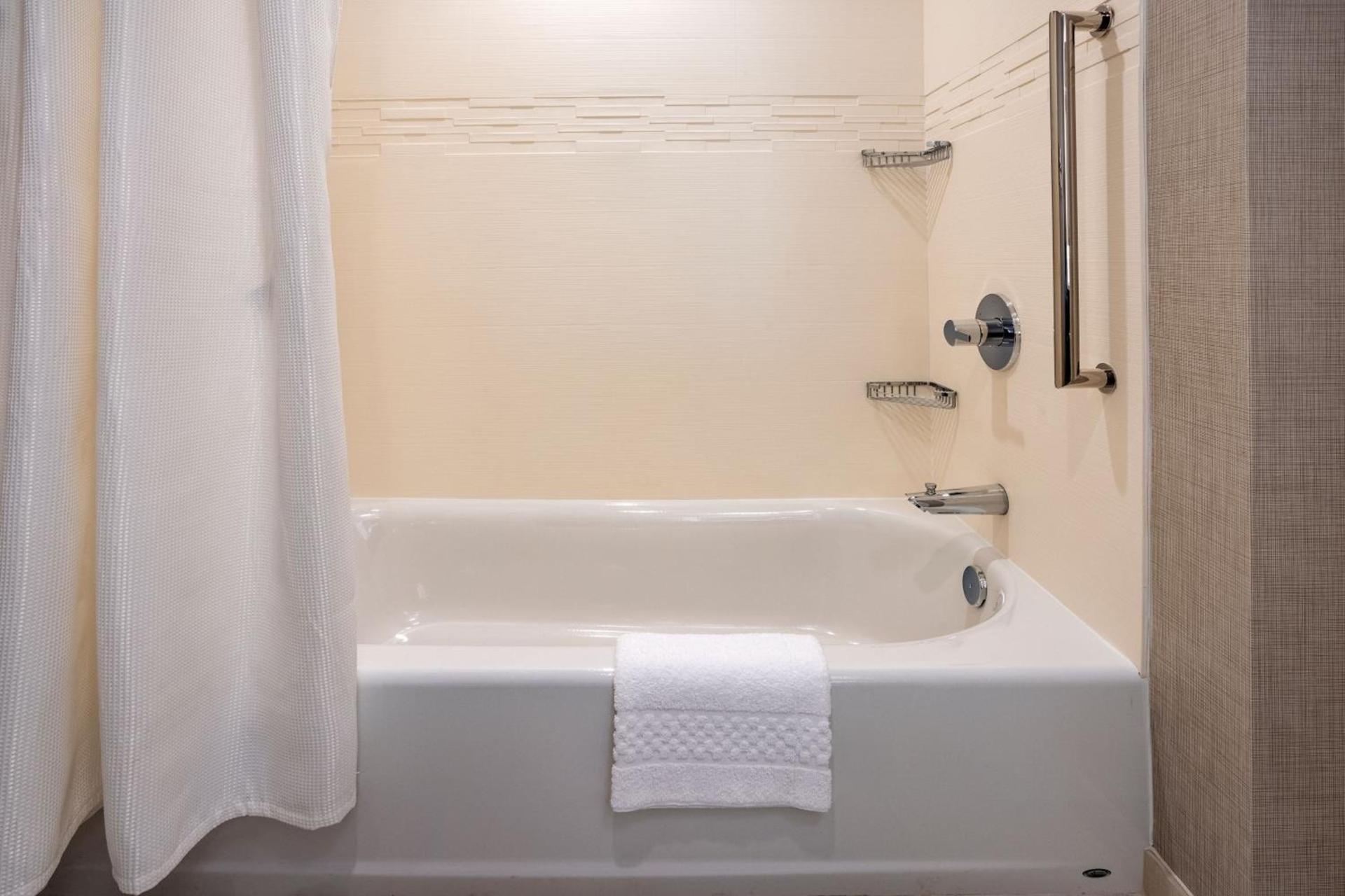 Residence Inn by Marriott Wenatchee photo 19