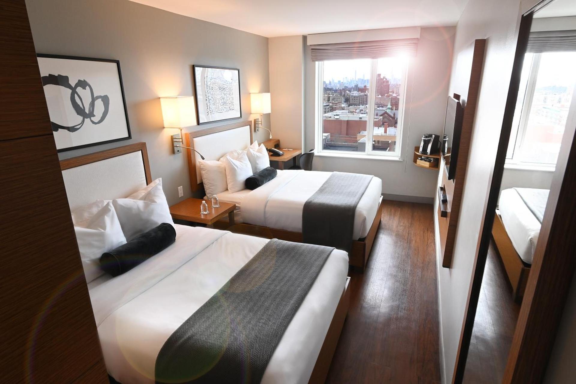 Edge Hotel Washington Heights photo 2