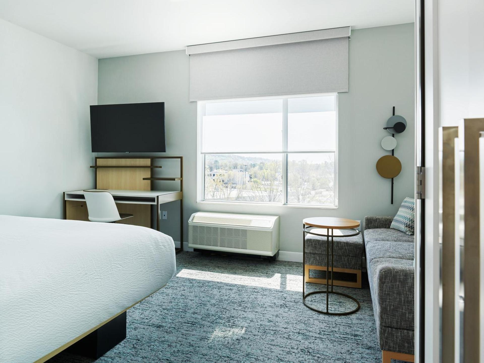 TownePlace Suites by Marriott Hixson photo 4