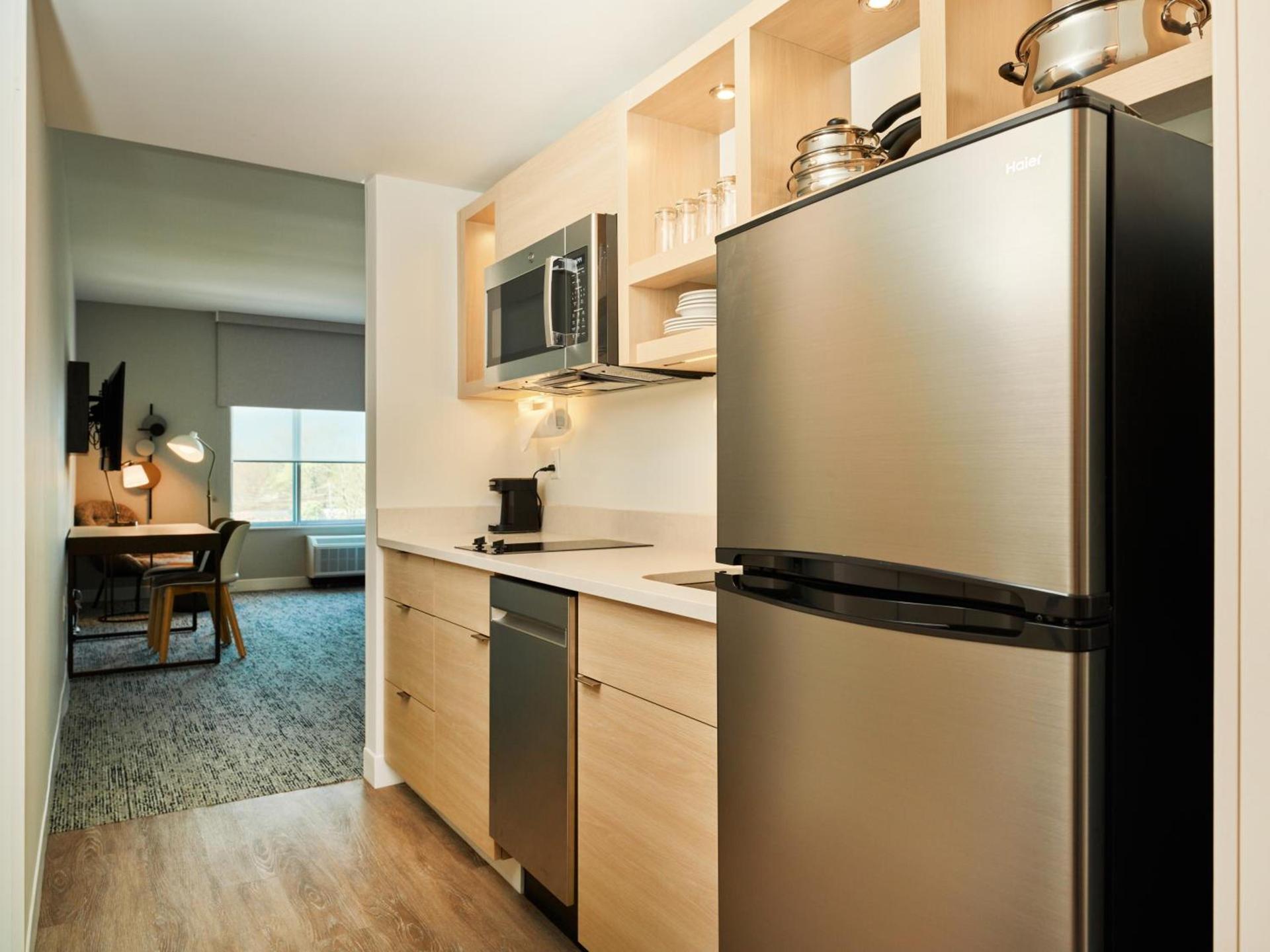 TownePlace Suites by Marriott Hixson photo 9