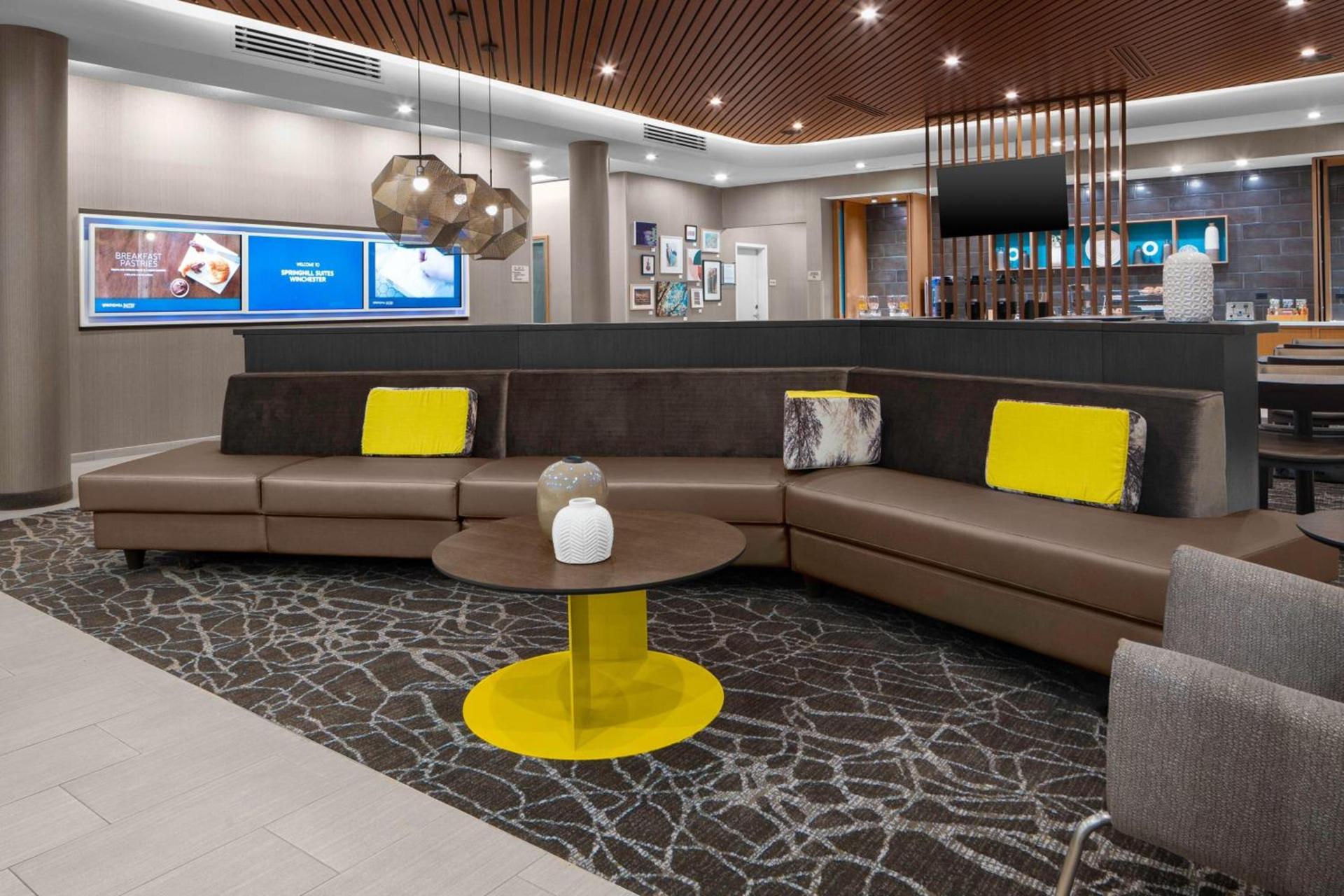 SpringHill Suites Winchester photo 7