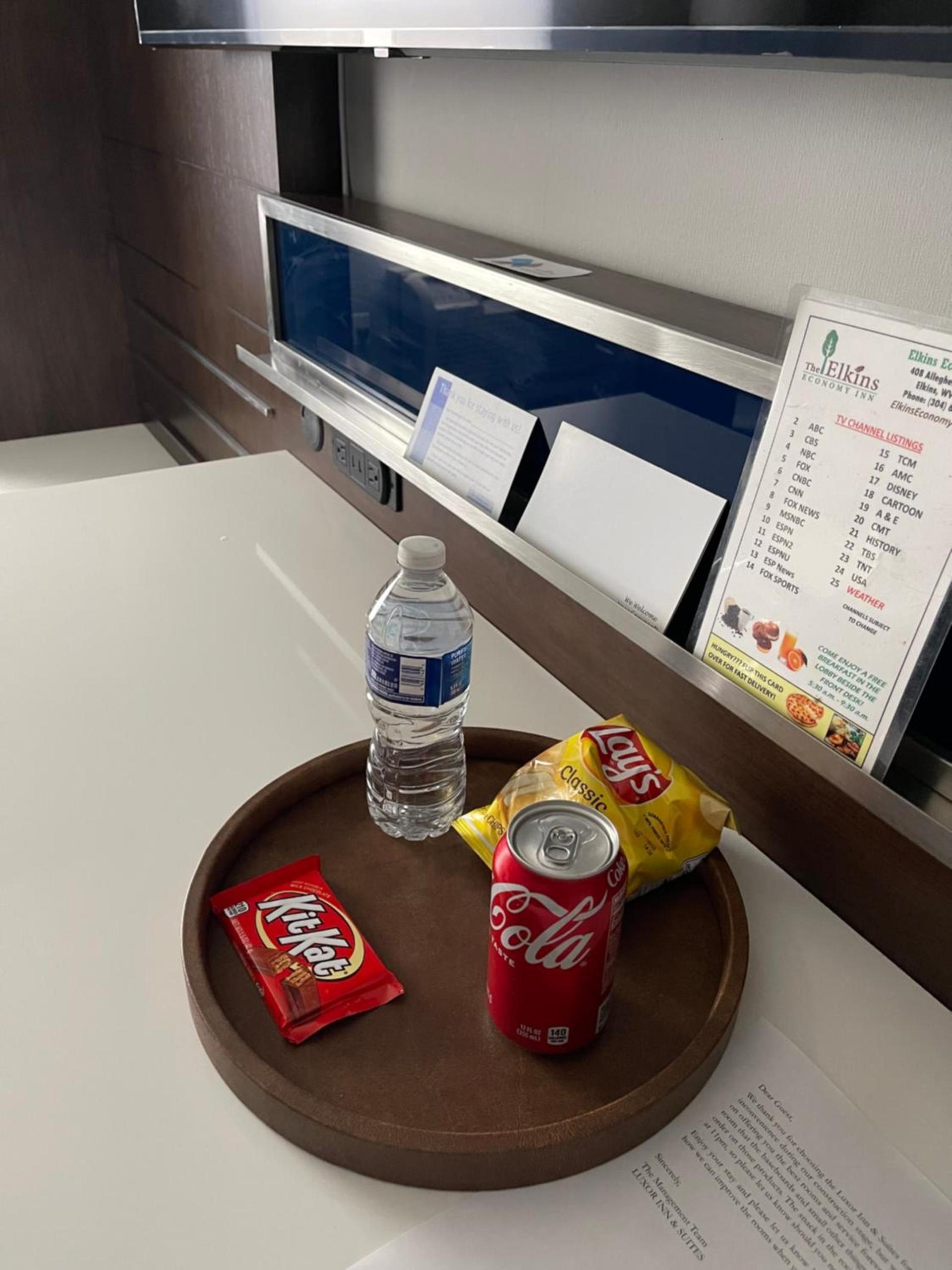 Luxor Inn & Suites, a Travelodge by Wyndham photo 40