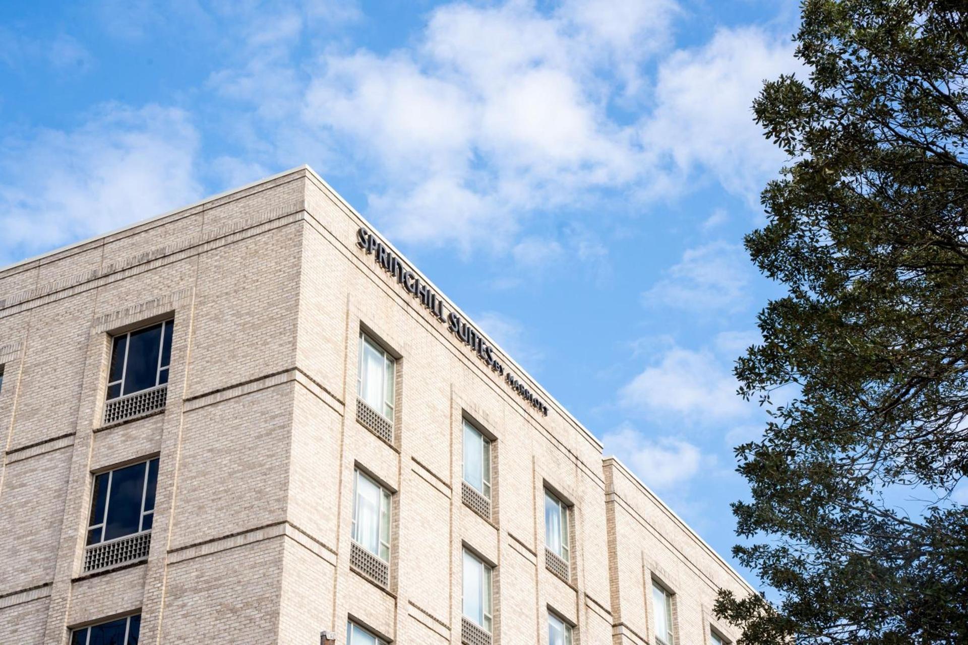 Springhill Suites by Marriott Savannah Downtown Historic District photo 2