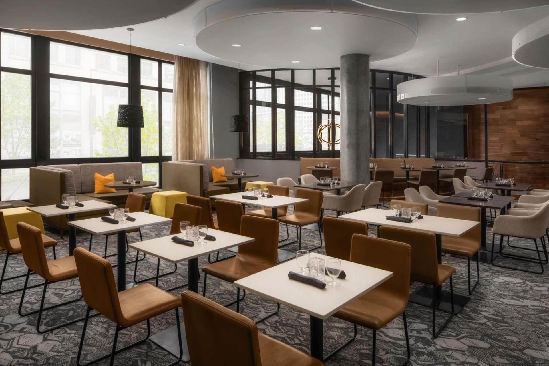 Courtyard by Marriott Seattle Bellevue/Downtown photo 30