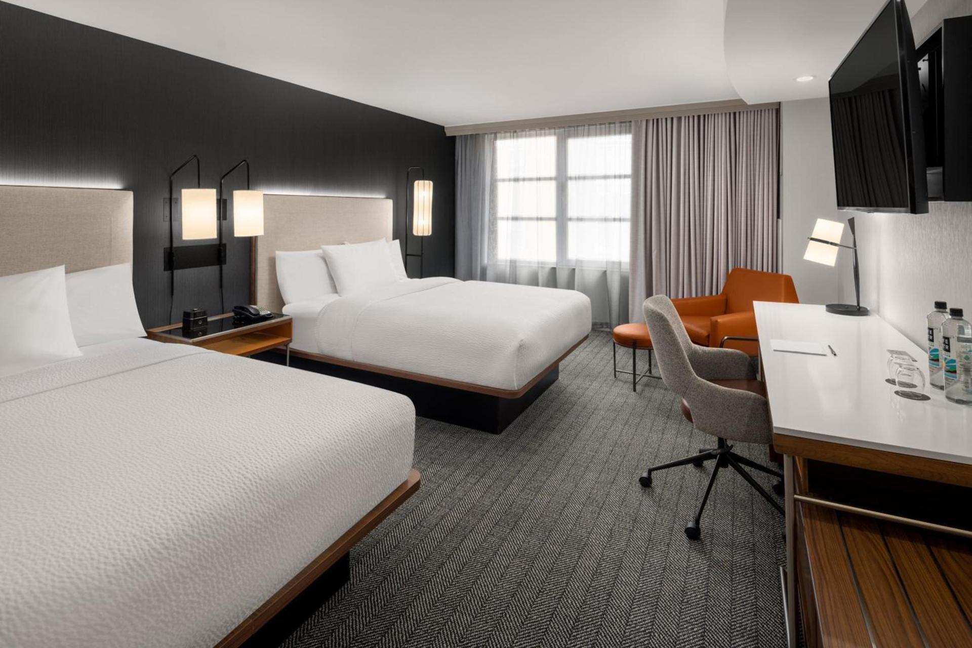 Courtyard by Marriott Seattle Bellevue/Downtown photo 8