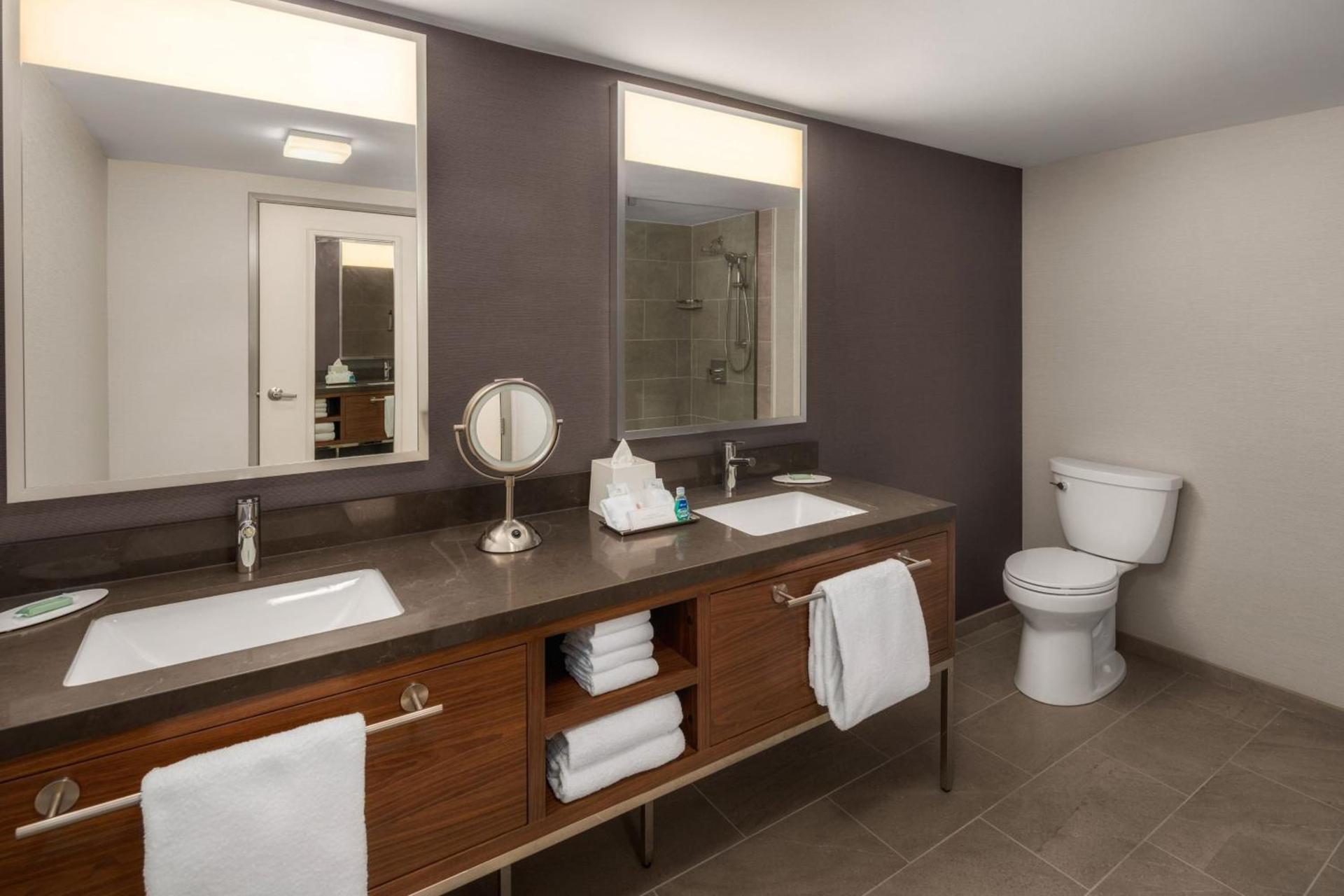 Courtyard by Marriott Seattle Bellevue/Downtown photo 21