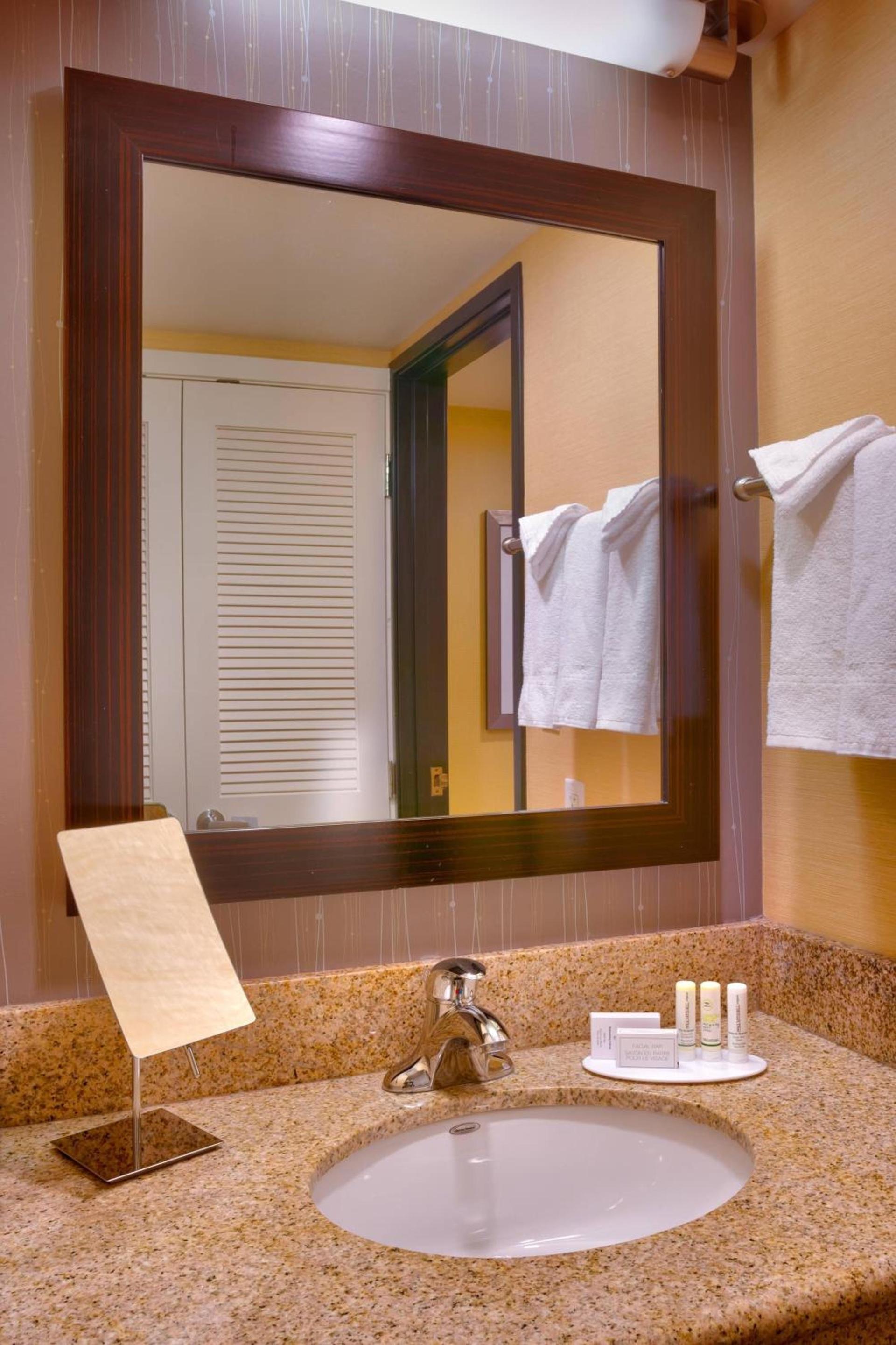 Courtyard by Marriott Salt Lake City Sandy photo 12