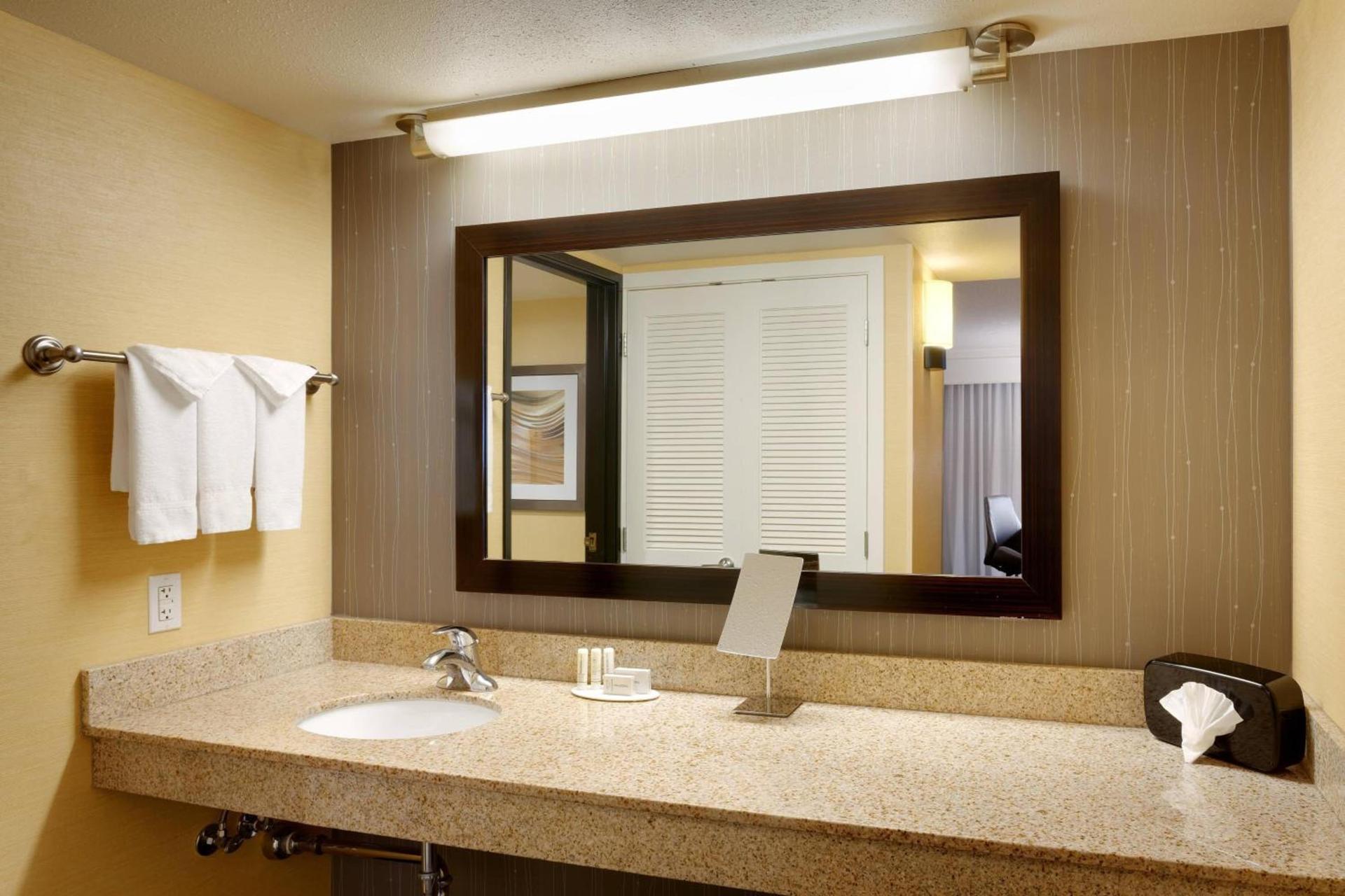 Courtyard by Marriott Salt Lake City Sandy photo 16