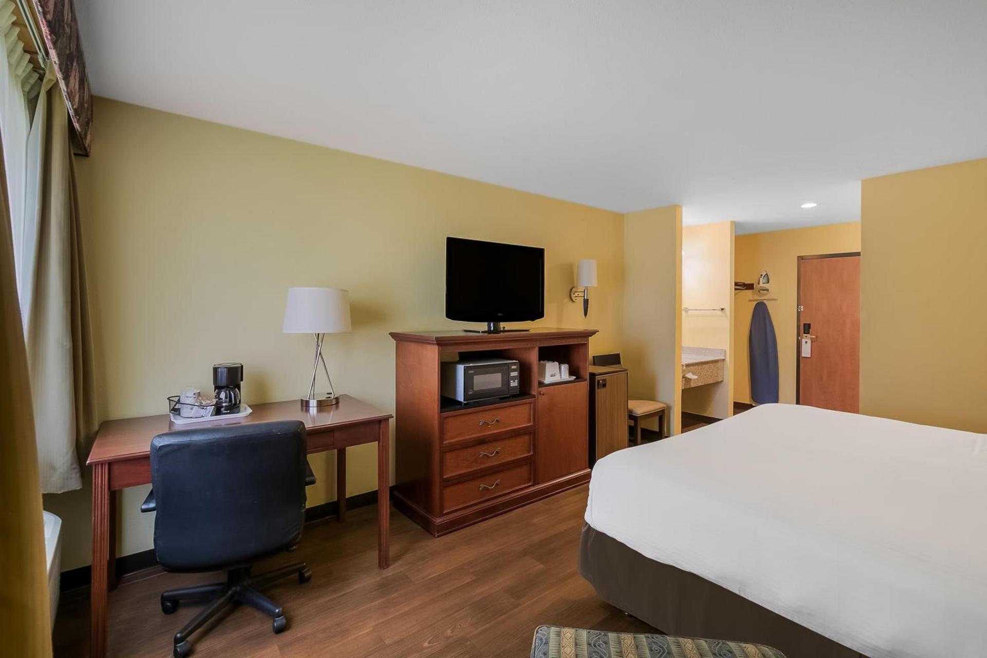 Americas Best Value Sandman Inn photo 2