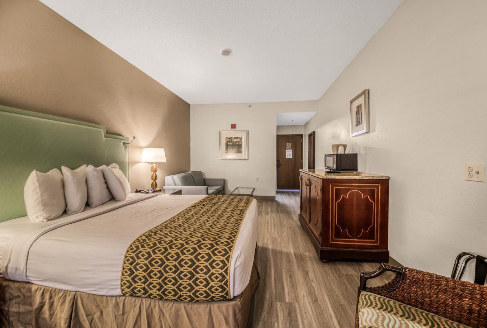 Baymont by Wyndham Orlando-International Dr-Universal Blvd photo 56