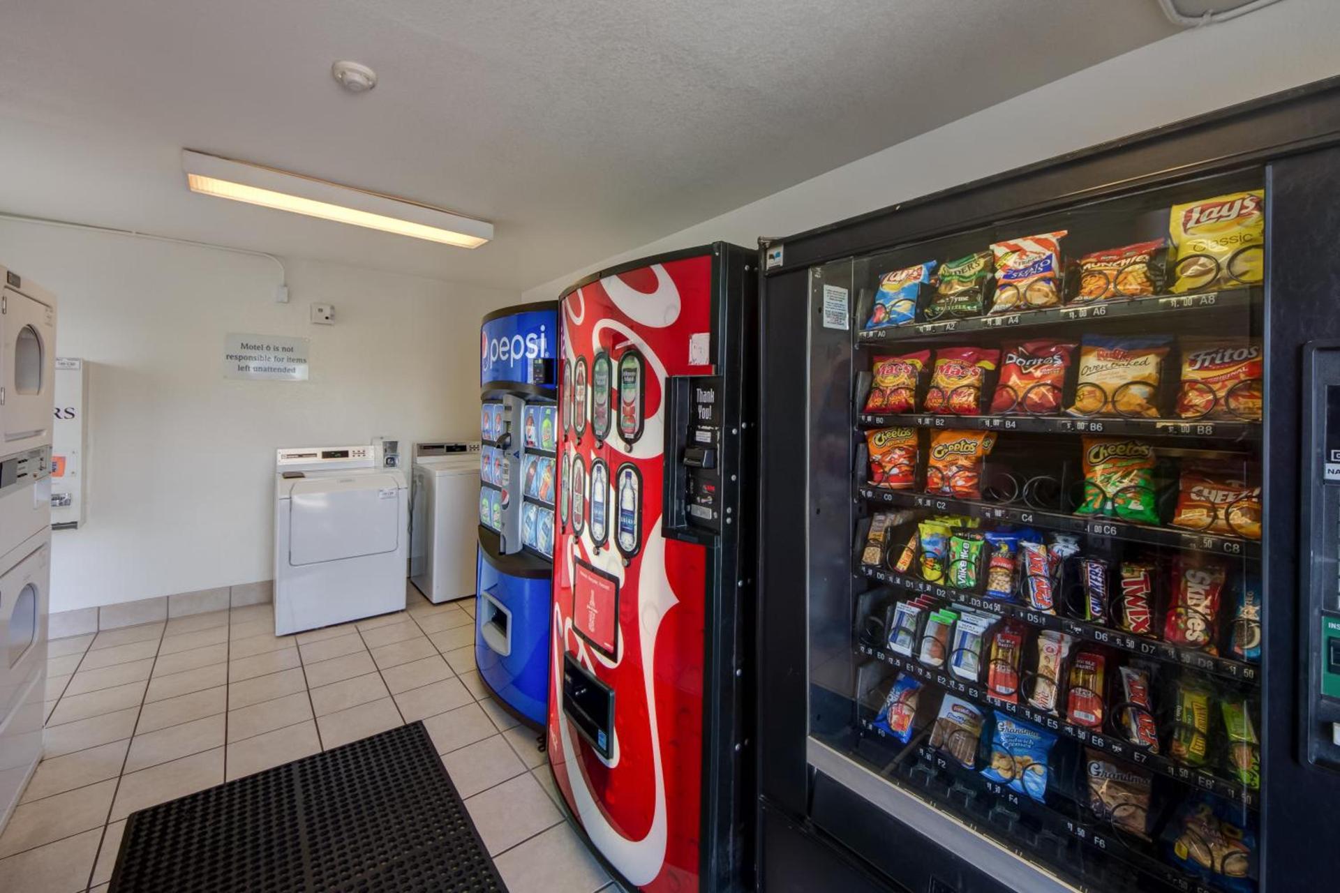 Motel 6-Lakeland, FL photo 8