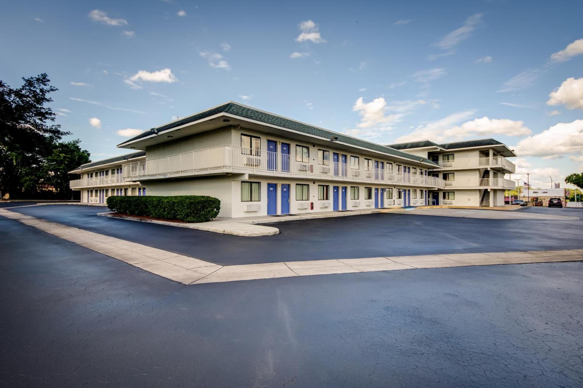 Motel 6-Lakeland, FL photo 9