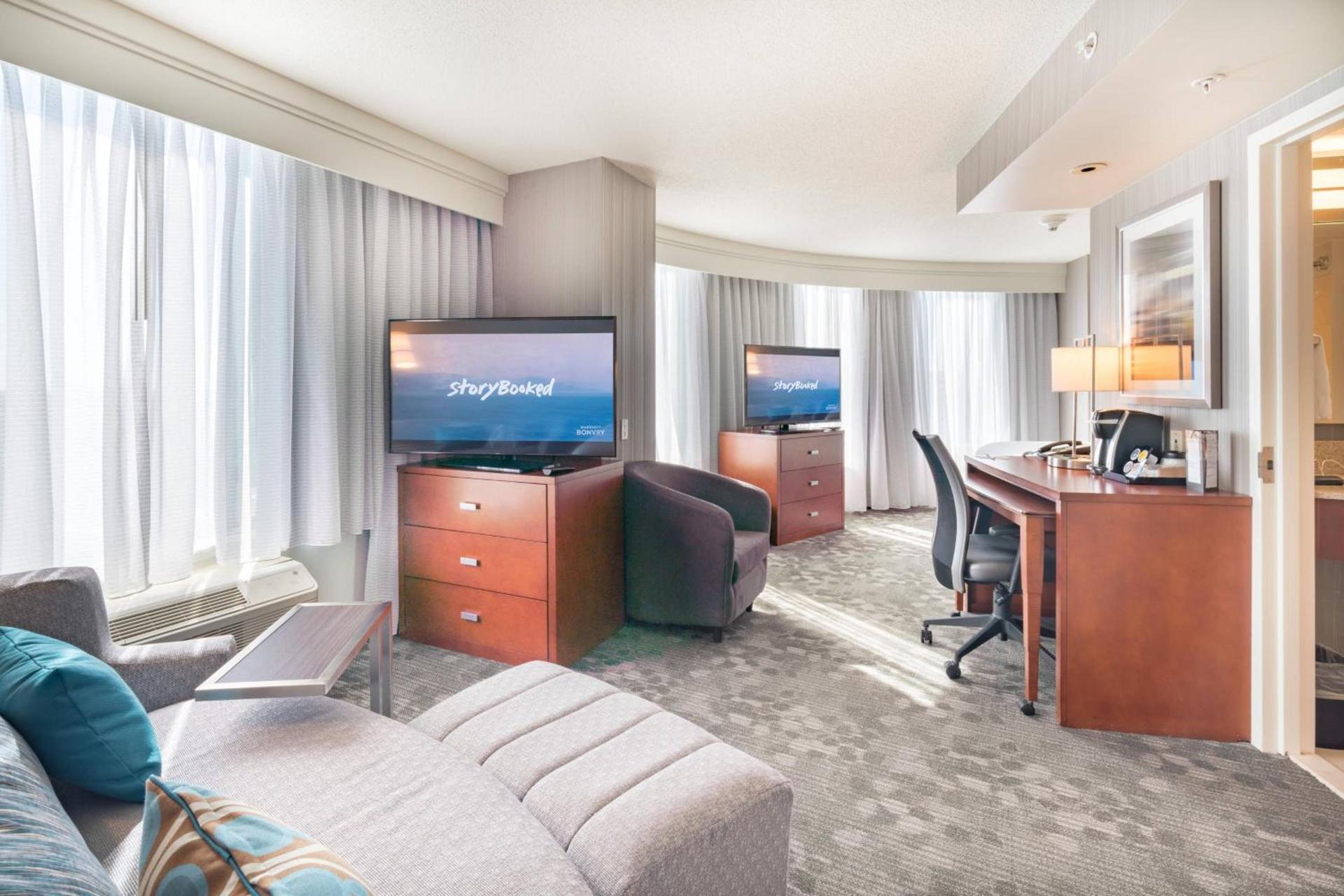 Courtyard by Marriott Silver Spring Downtown photo 8