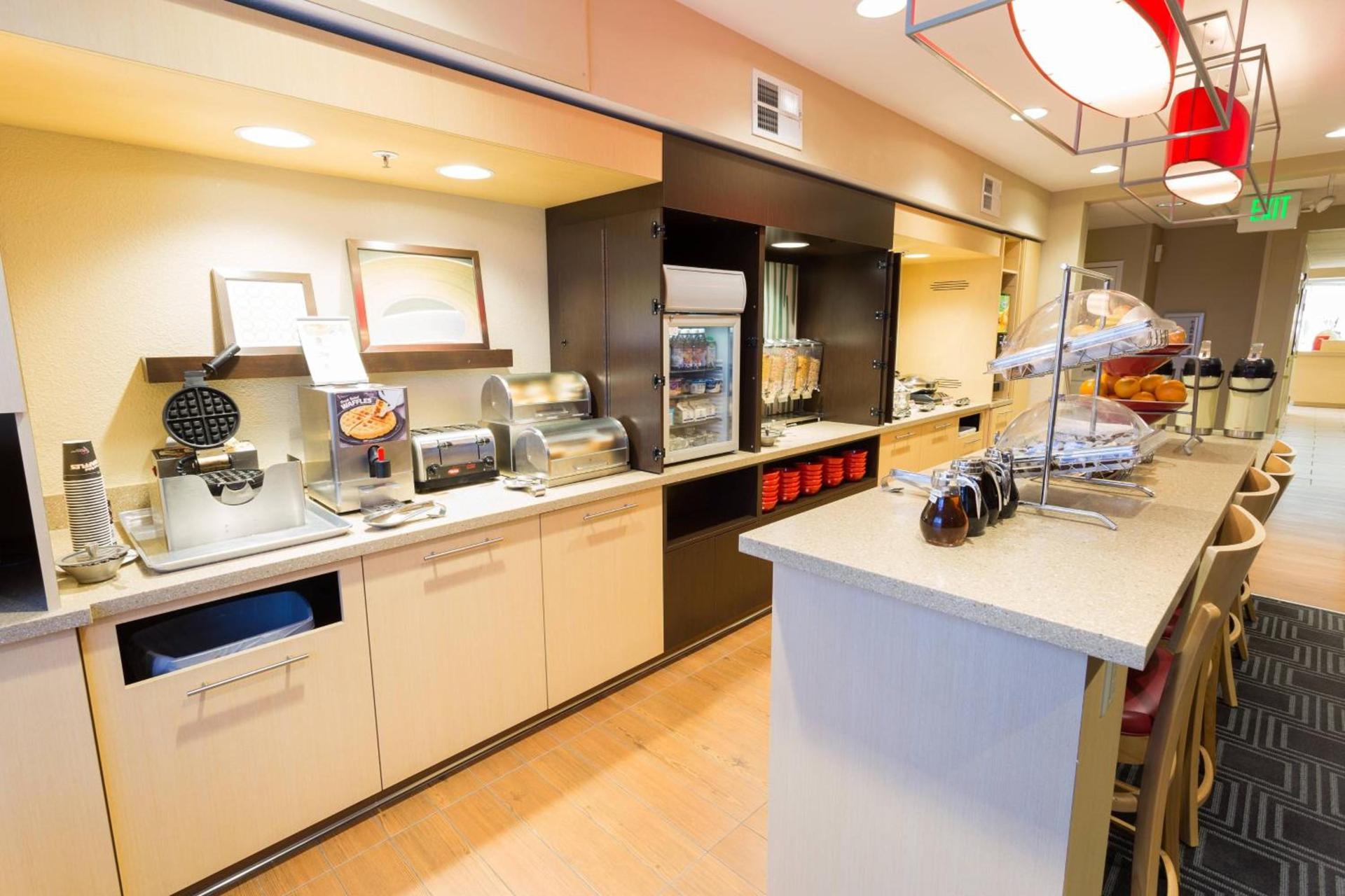 TownePlace Suites by Marriott Sunnyvale Silicon Valley photo 33