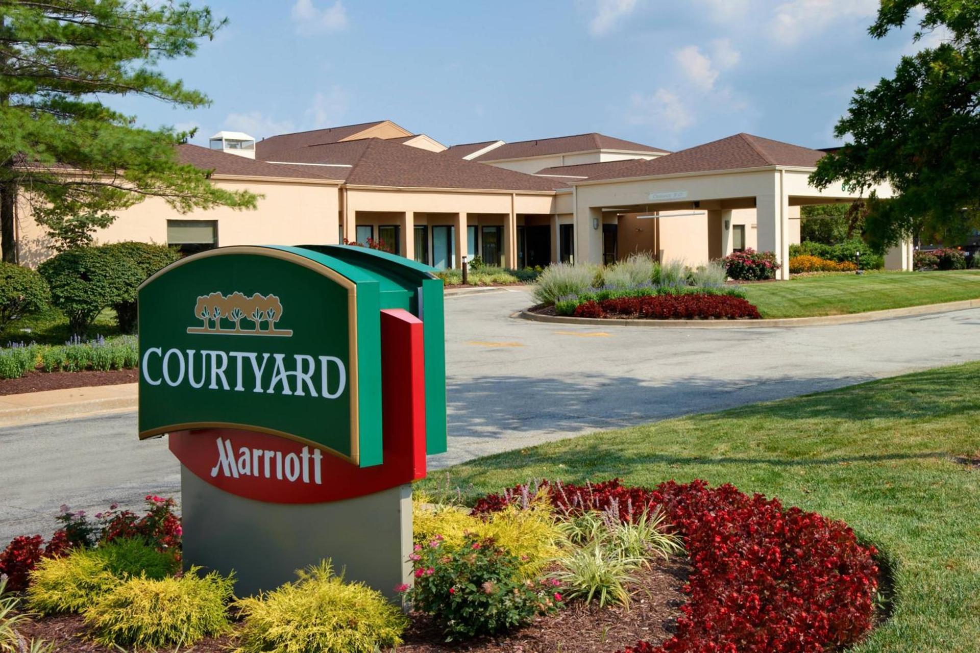 Courtyard St. Louis Creve Coeur photo 1