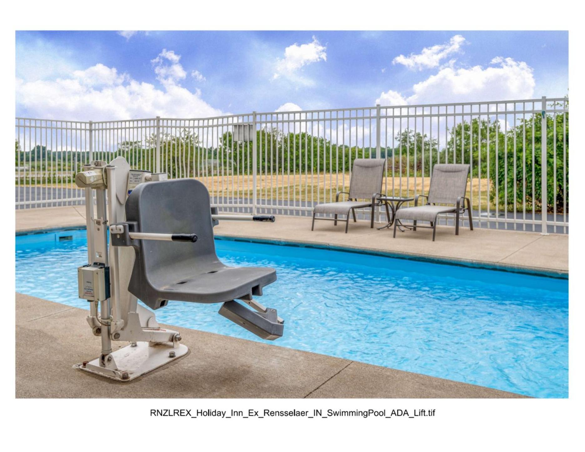 Holiday Inn Express - Rensselaer by IHG photo 3