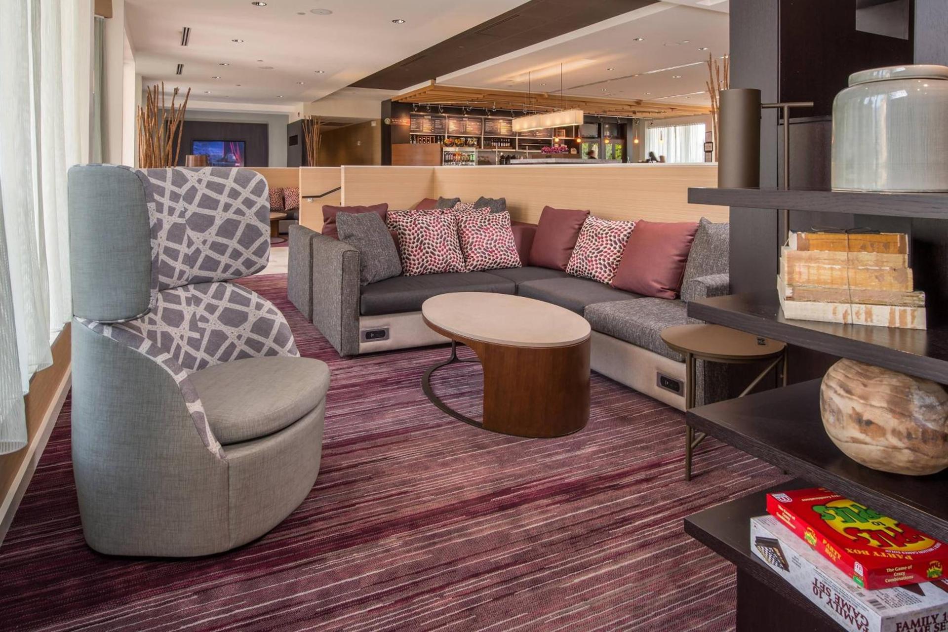Courtyard by Marriott Fairfax Fair Oaks photo 16
