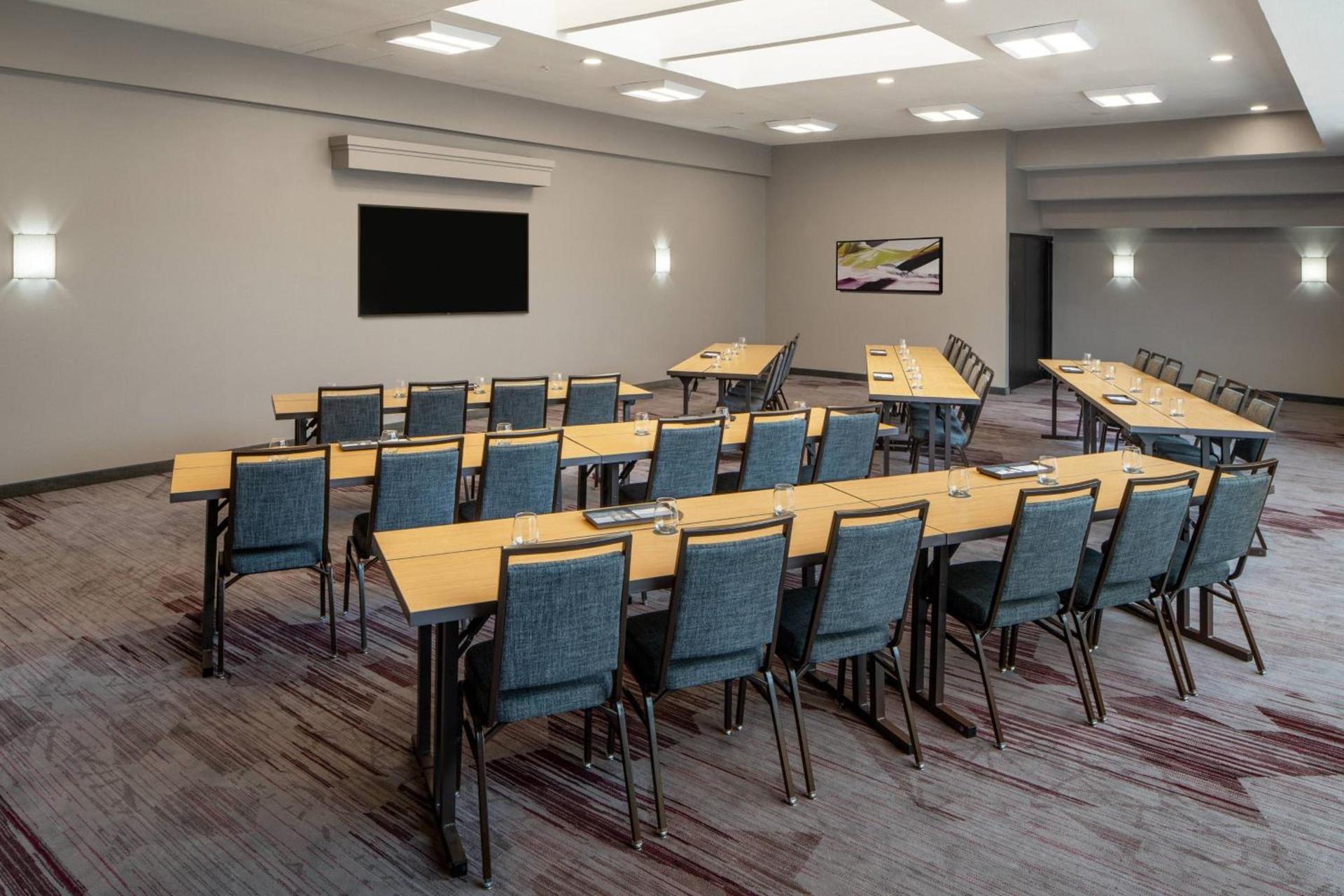 Courtyard by Marriott Dulles Airport Herndon/Reston photo 48