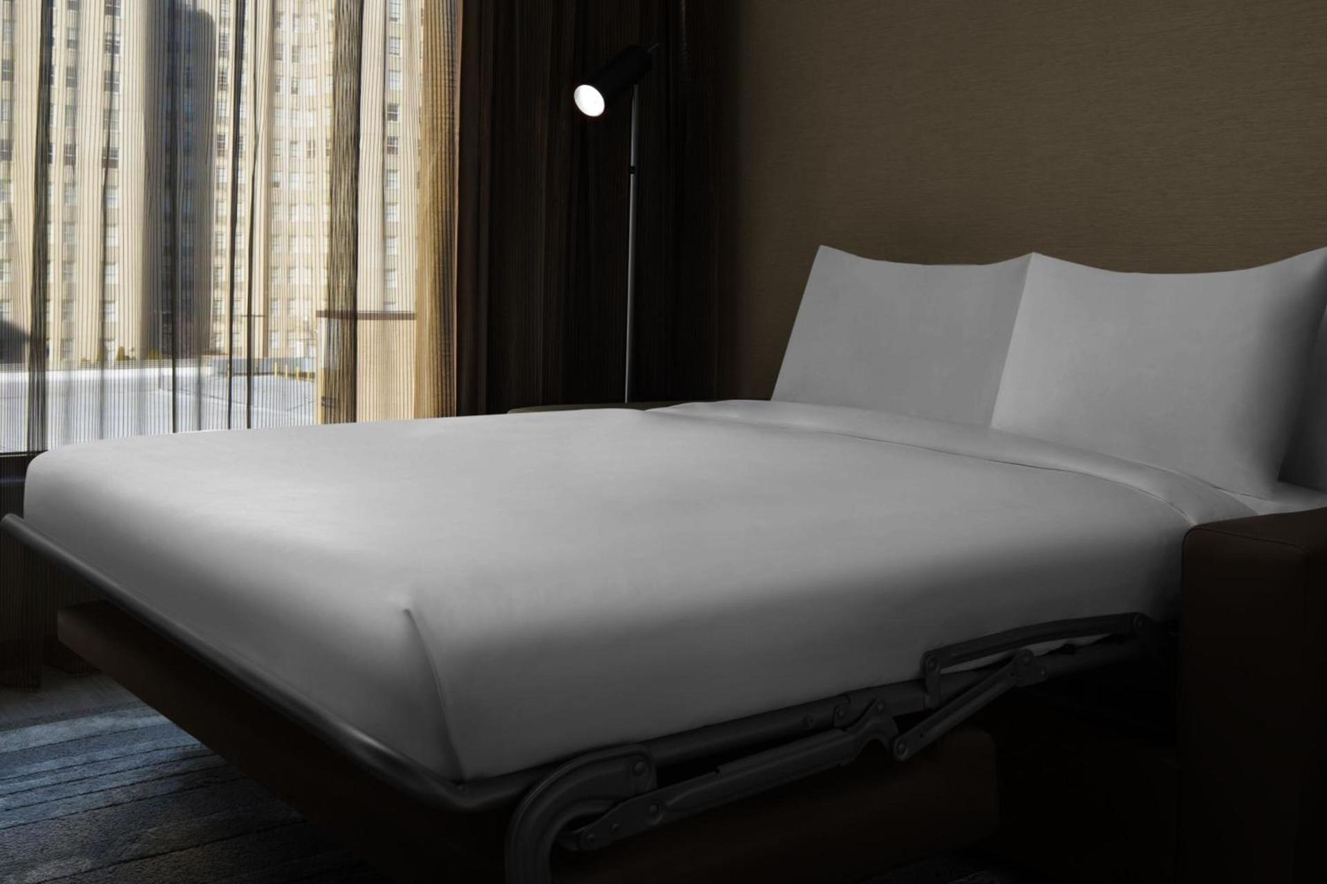 AC Hotel by Marriott Lansing University Area photo 27