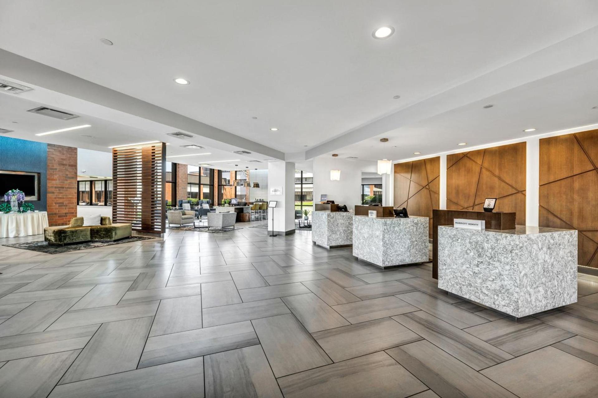 Delta Hotels by Marriott Mount Pleasant photo 8