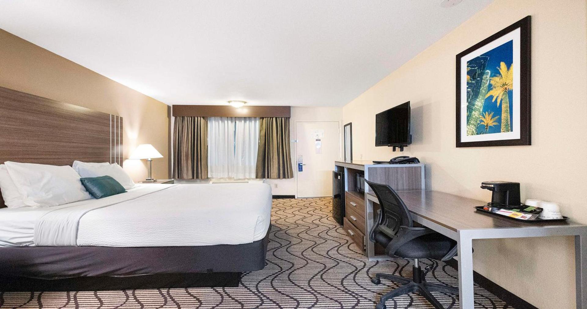 SureStay Plus Hotel by Best Western Sacramento North photo 27