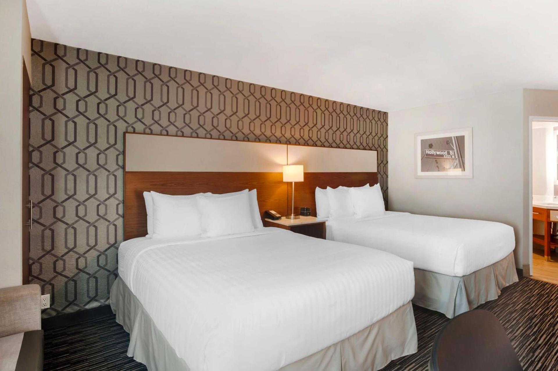 Best Western Plus Commerce Hotel photo 27