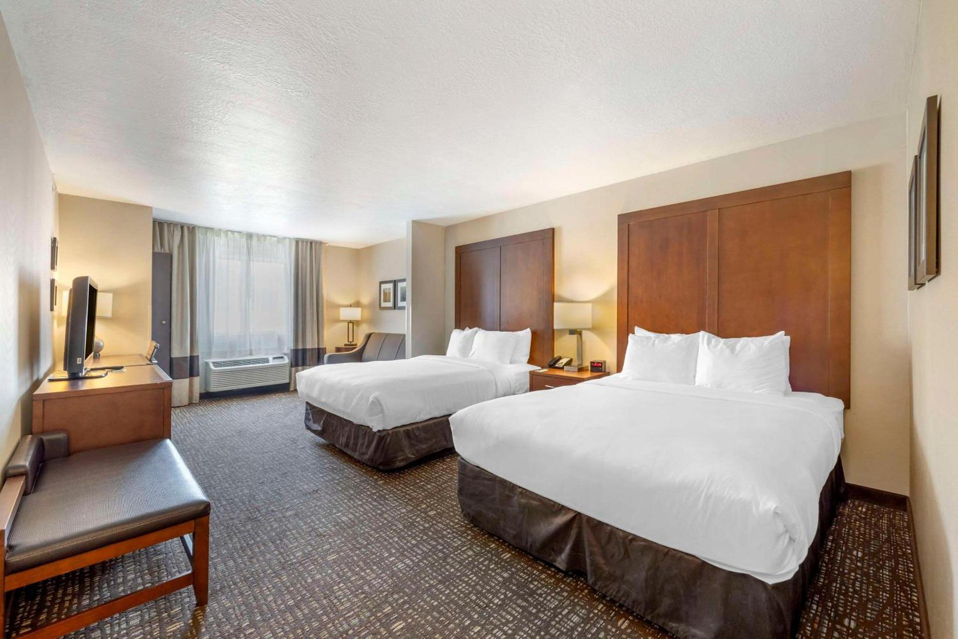 Comfort Inn & Suites Orem - Provo photo 8