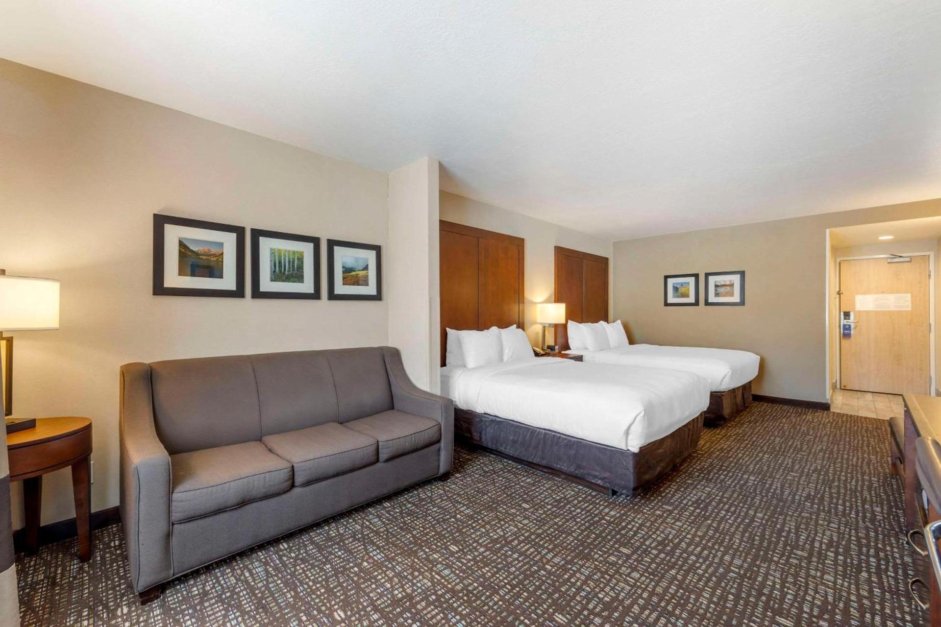 Comfort Inn & Suites Orem - Provo photo 9