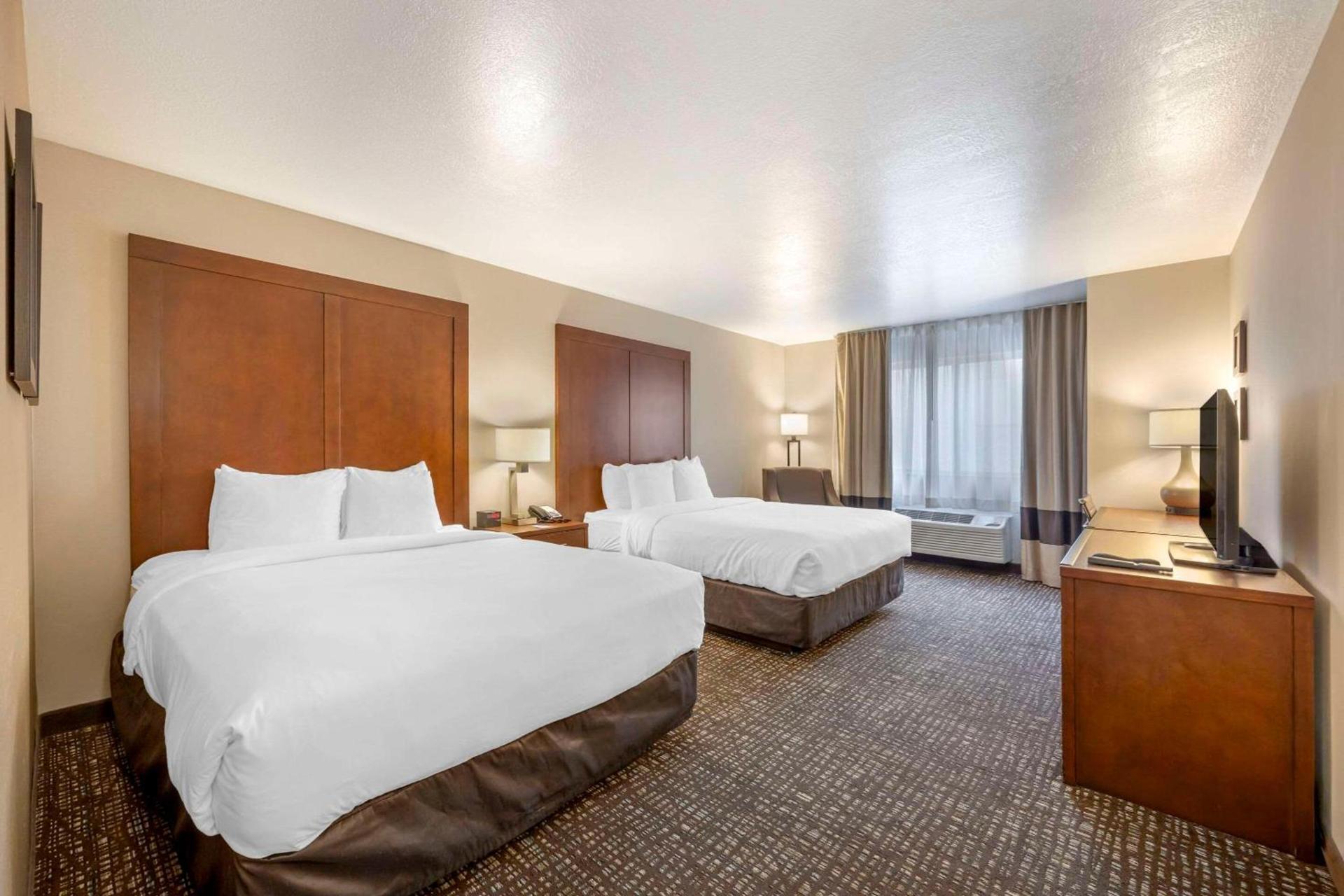 Comfort Inn & Suites Orem - Provo photo 12