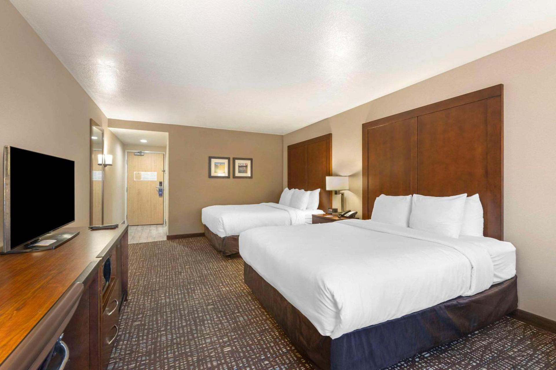 Comfort Inn & Suites Orem - Provo photo 13