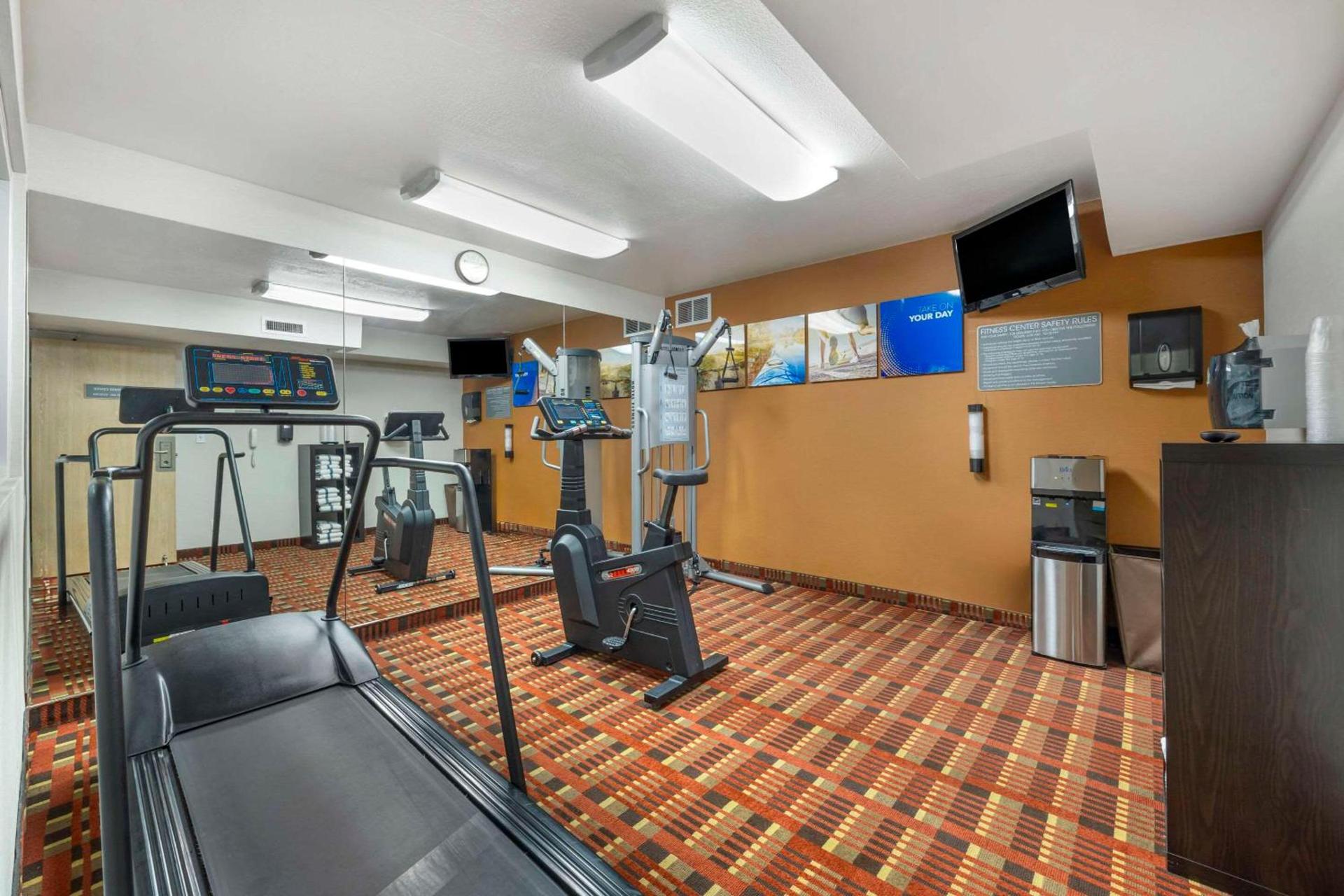 Comfort Inn & Suites Orem - Provo photo 23