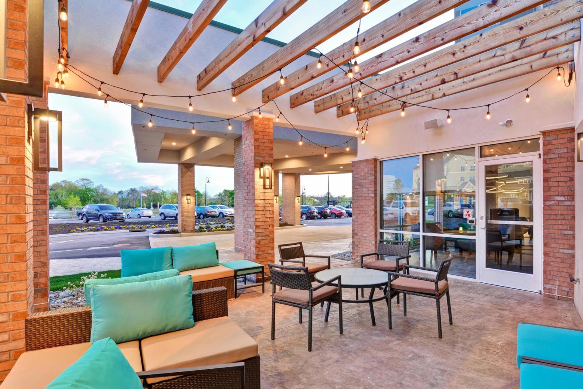 Courtyard by Marriott Long Island Islip/Courthouse Complex photo 14