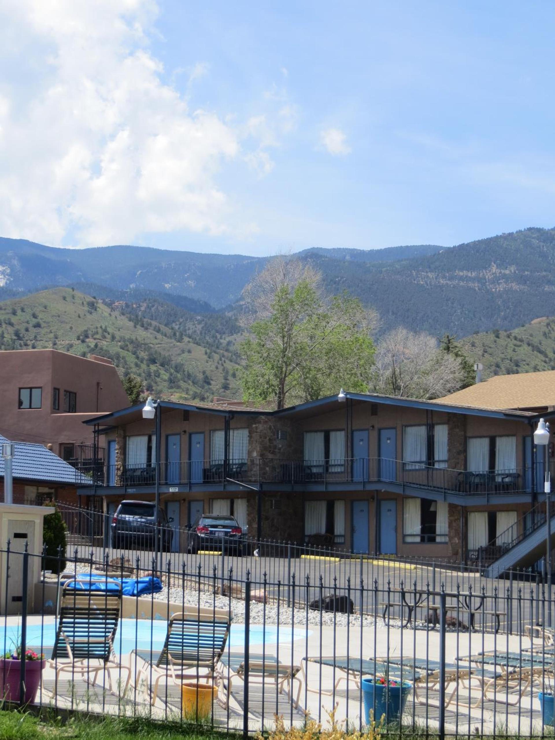 Silver Saddle Motel photo 15