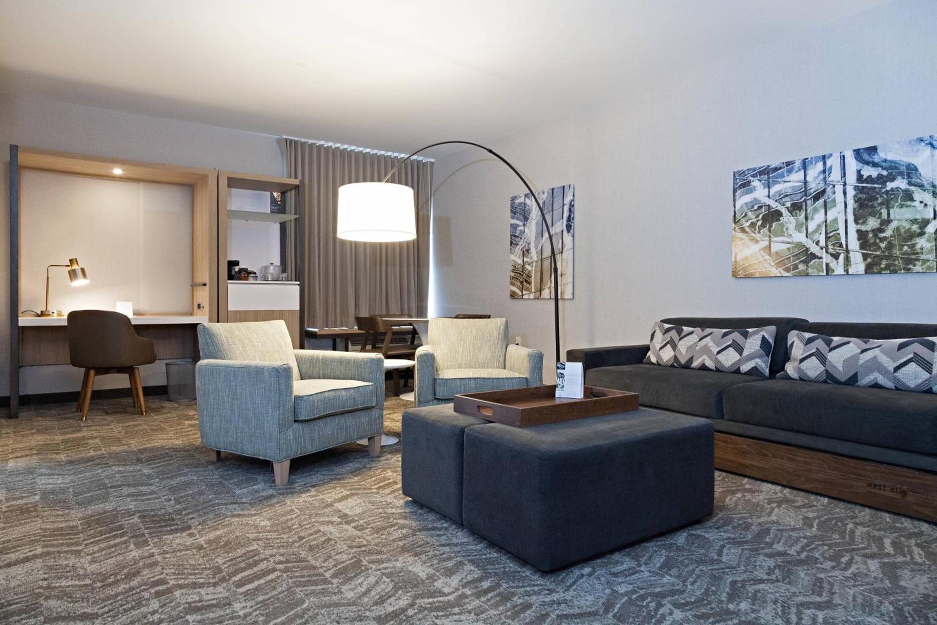 SpringHill Suites by Marriott Somerset Franklin Township photo 10