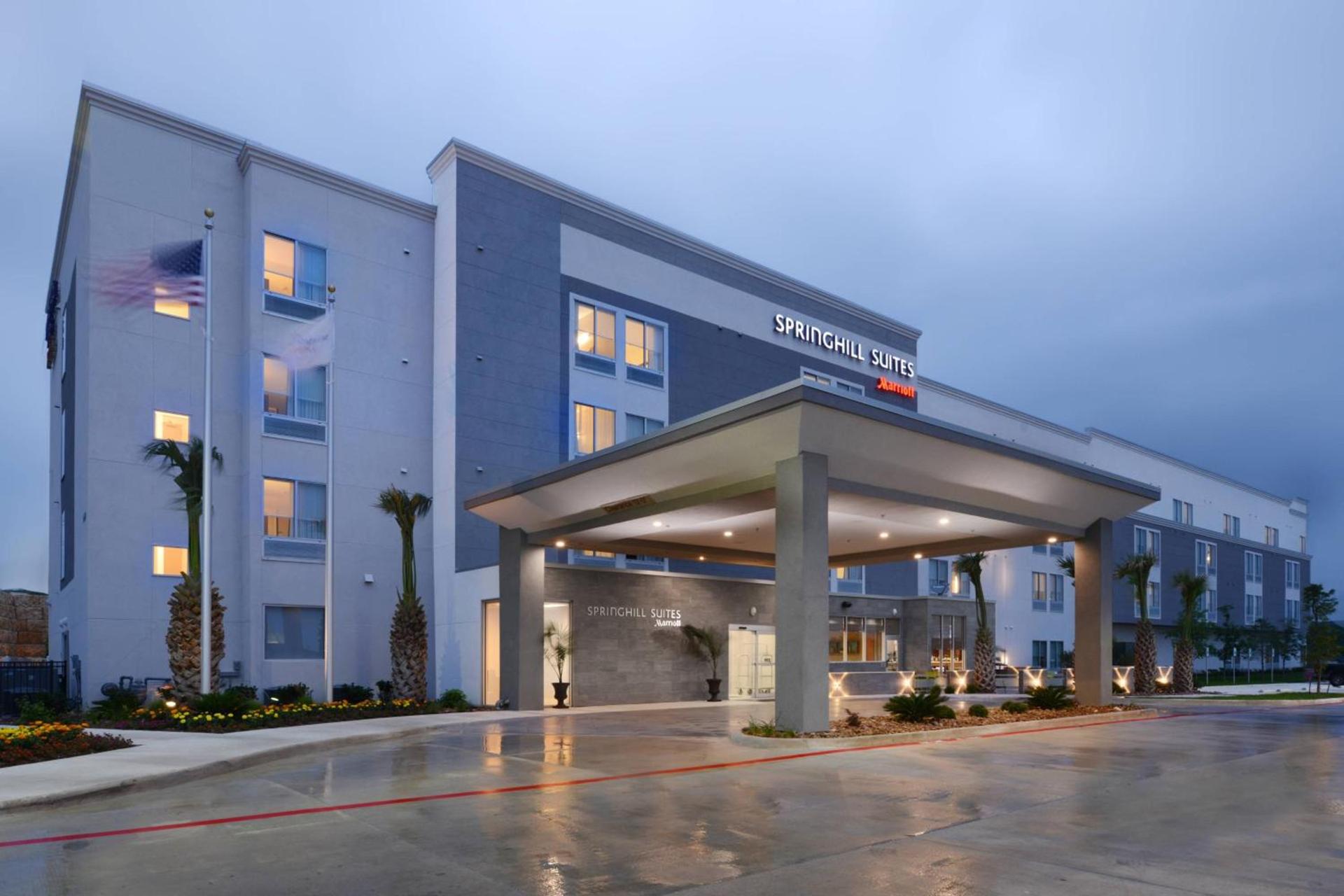SpringHill Suites by Marriott San Antonio Northwest at The RIM photo 1