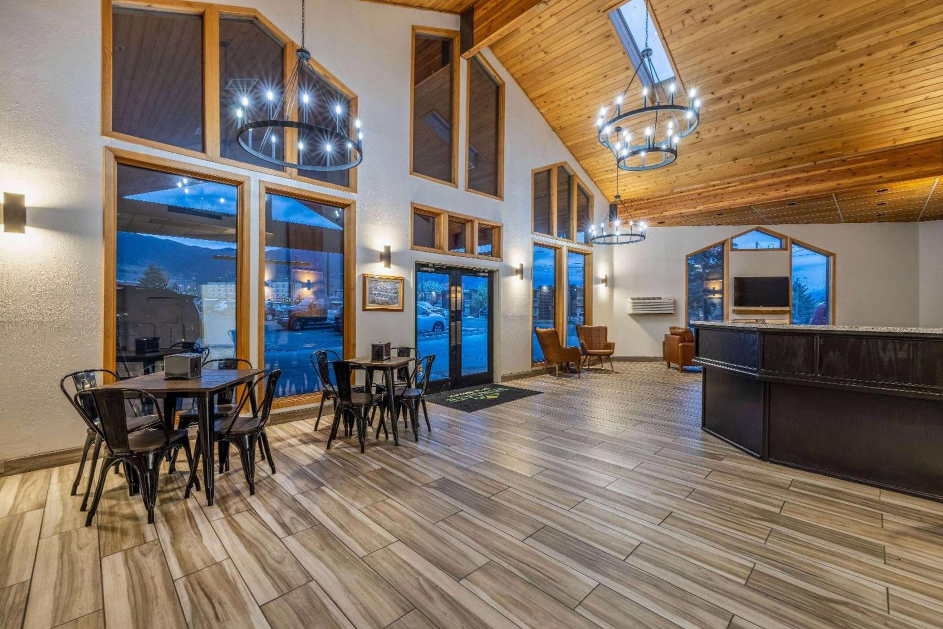 Wingate by Wyndham Butte City Center photo 9