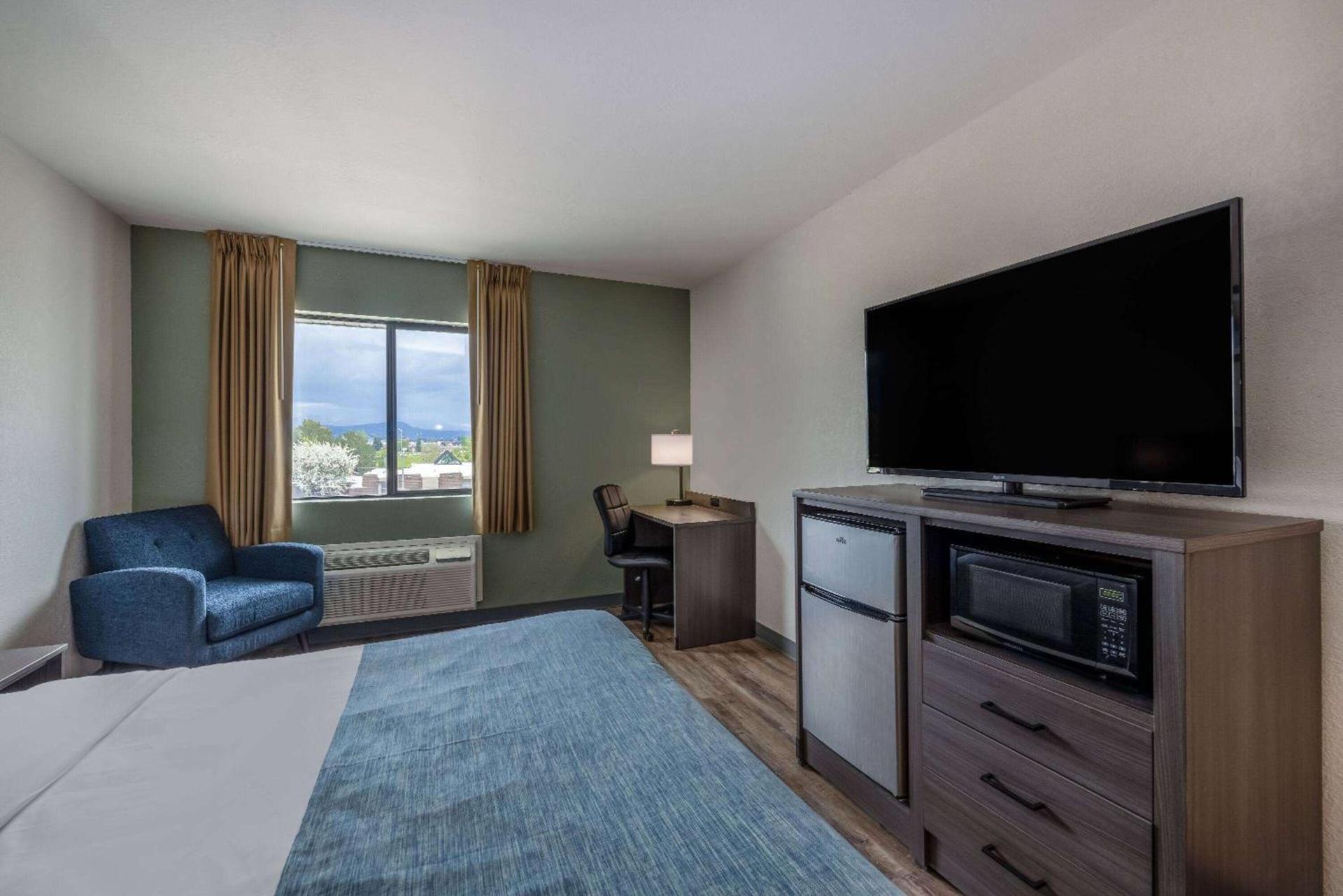 Wingate by Wyndham Butte City Center photo 19