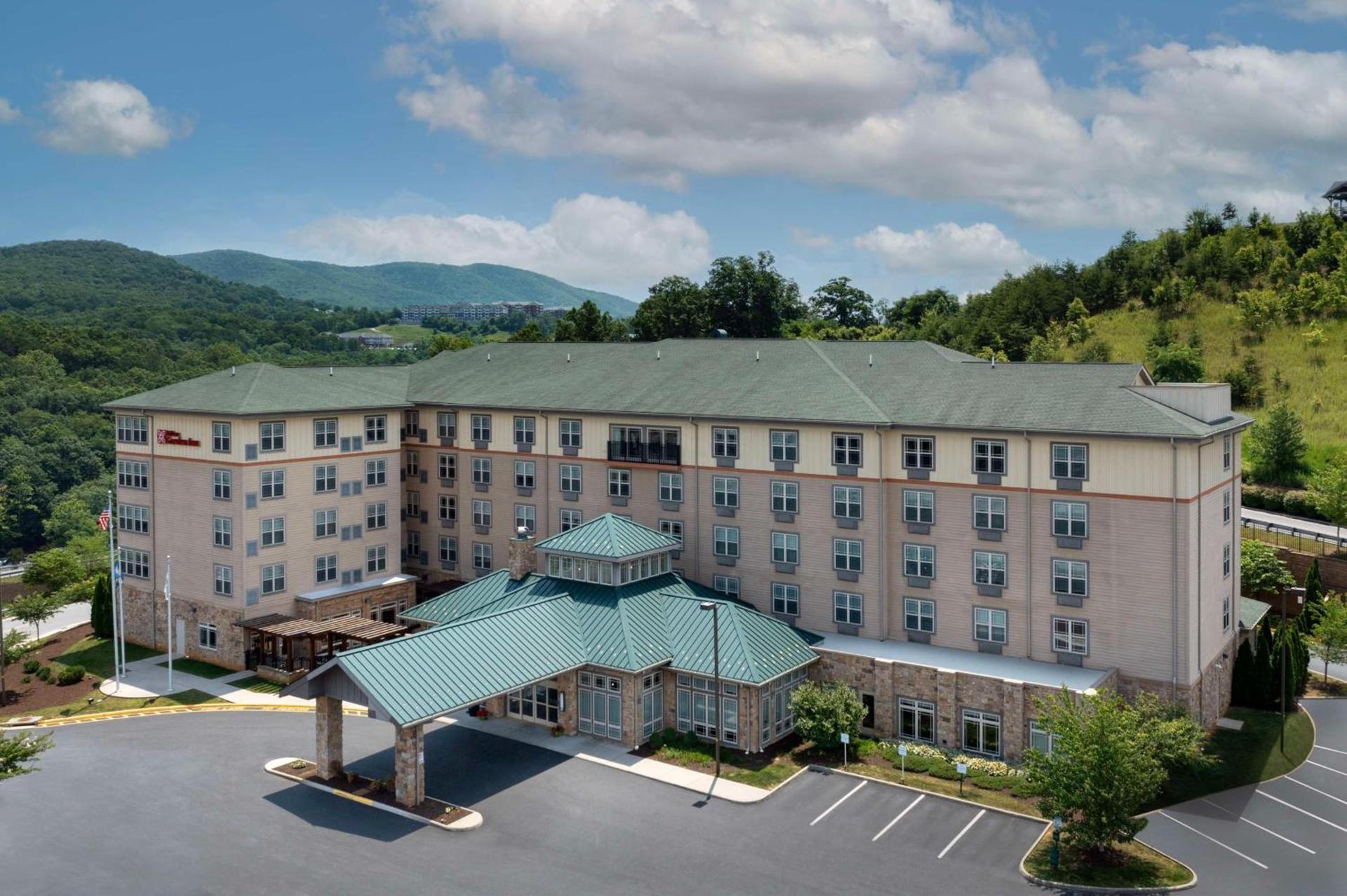Hilton Garden Inn Roanoke photo 1