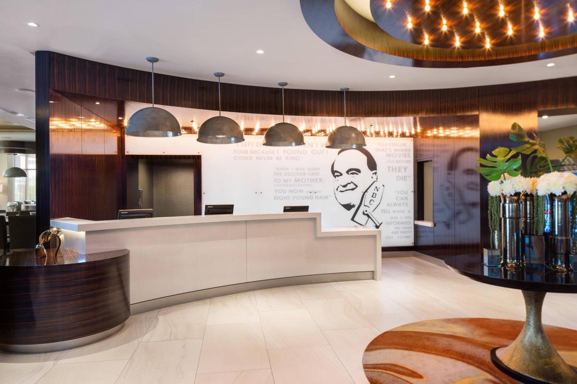 SpringHill Suites by Marriott Los Angeles Burbank/Downtown photo 4