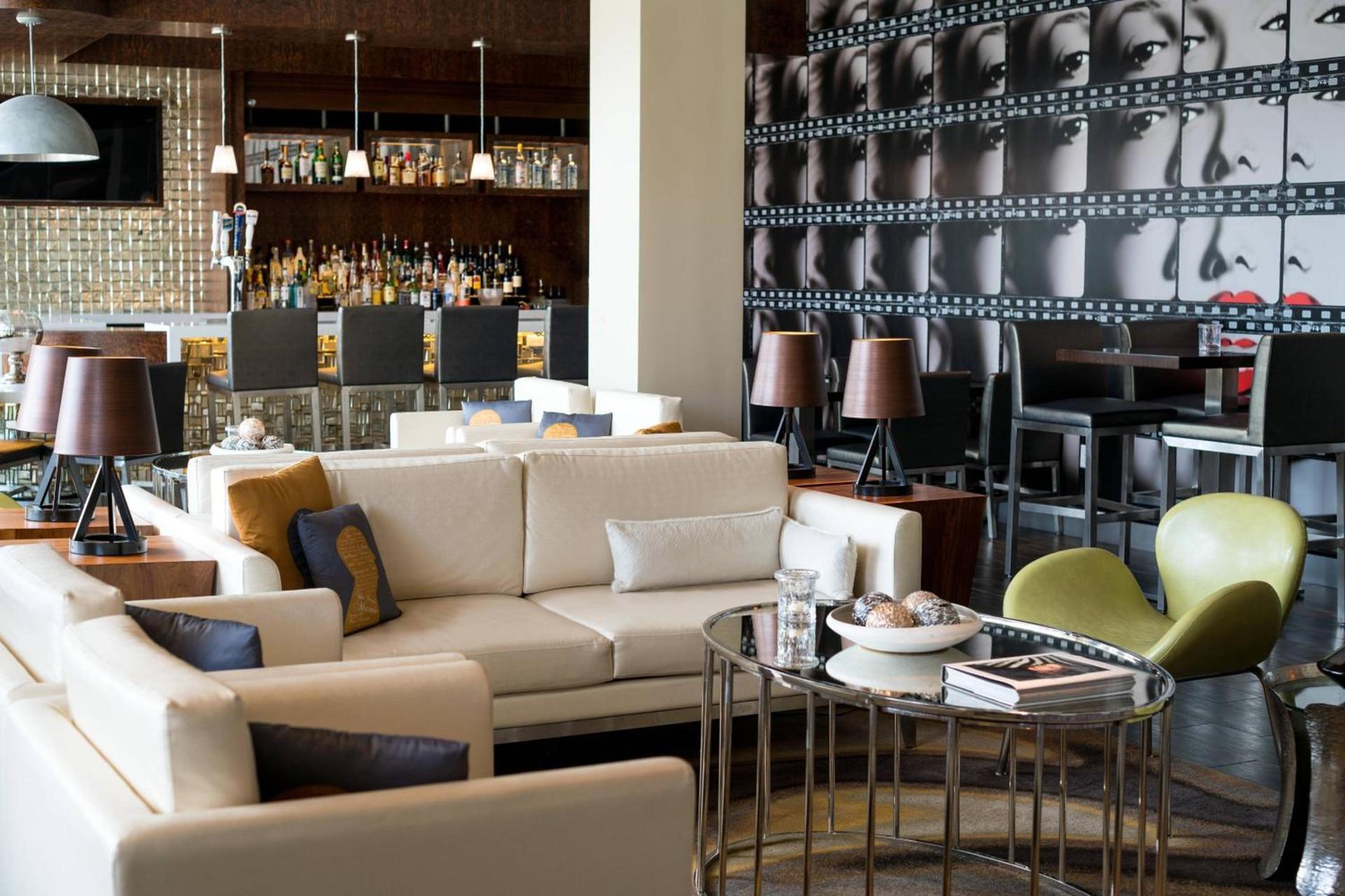 SpringHill Suites by Marriott Los Angeles Burbank/Downtown photo 47
