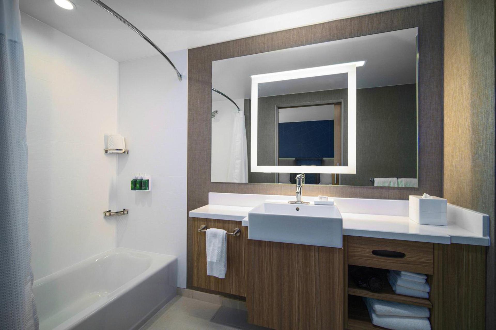 SpringHill Suites by Marriott Phoenix Goodyear photo 11