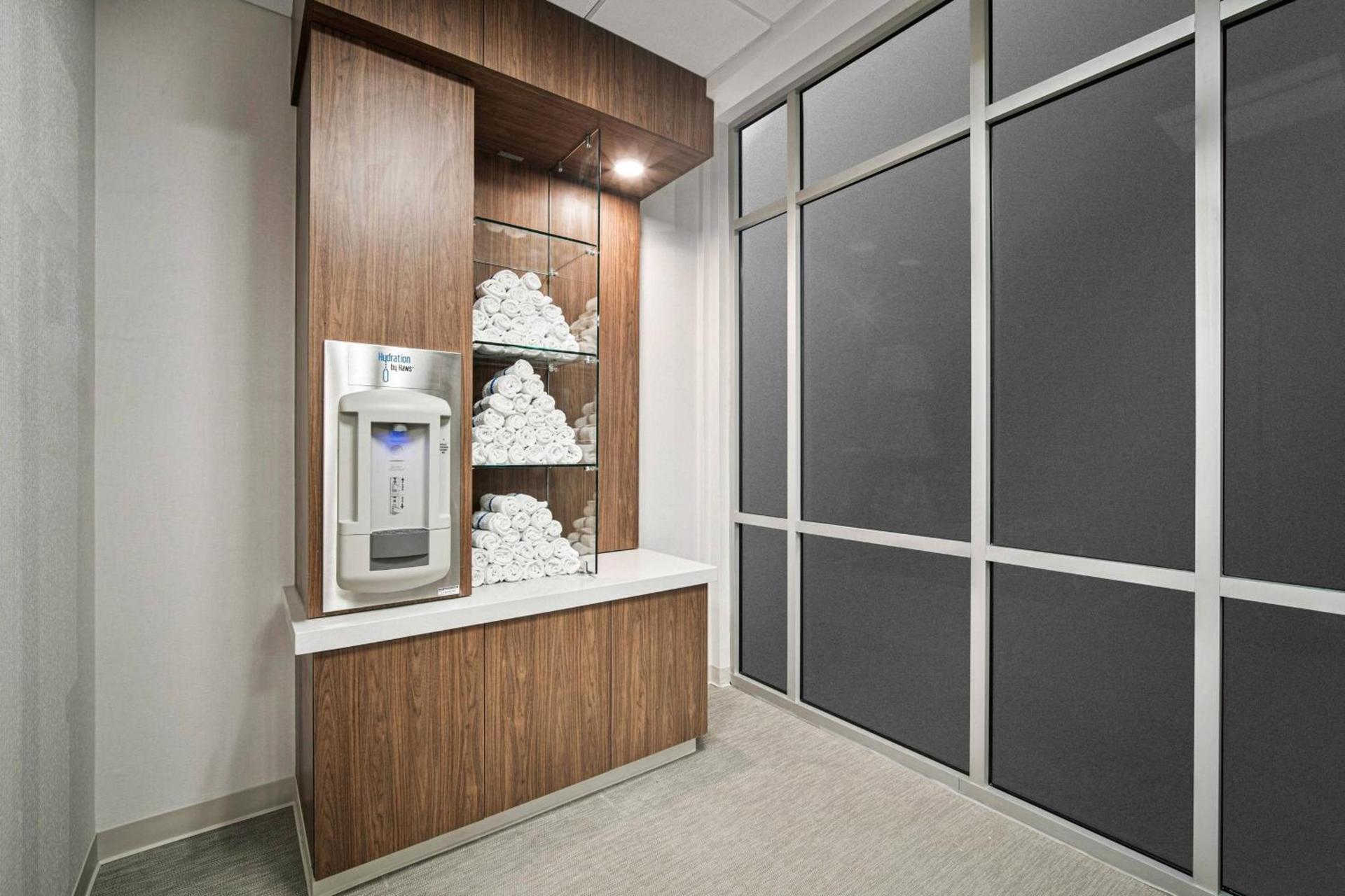 SpringHill Suites by Marriott Phoenix Goodyear photo 27