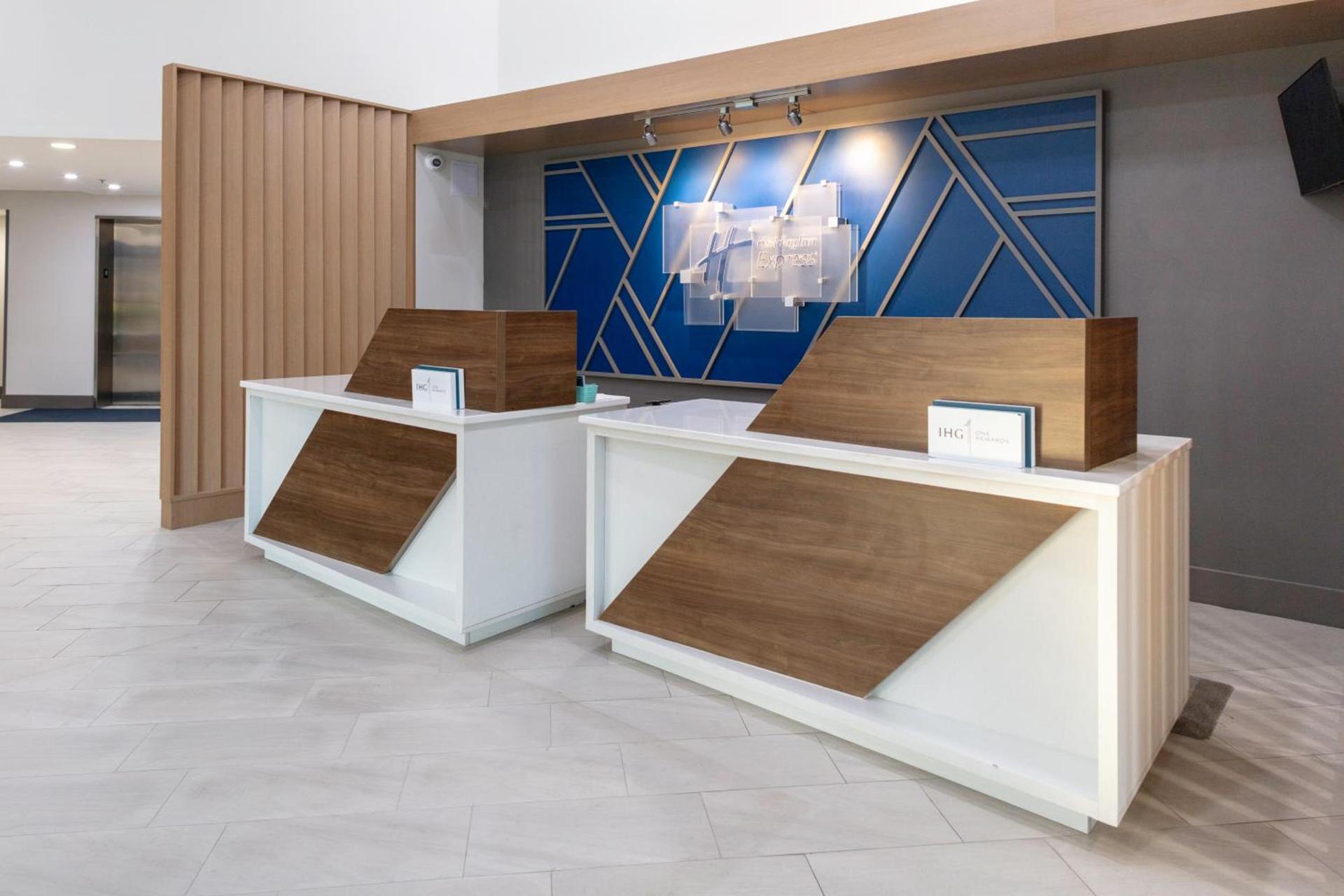 Holiday Inn Express - Rocky Mount - Sports Center by IHG photo 16