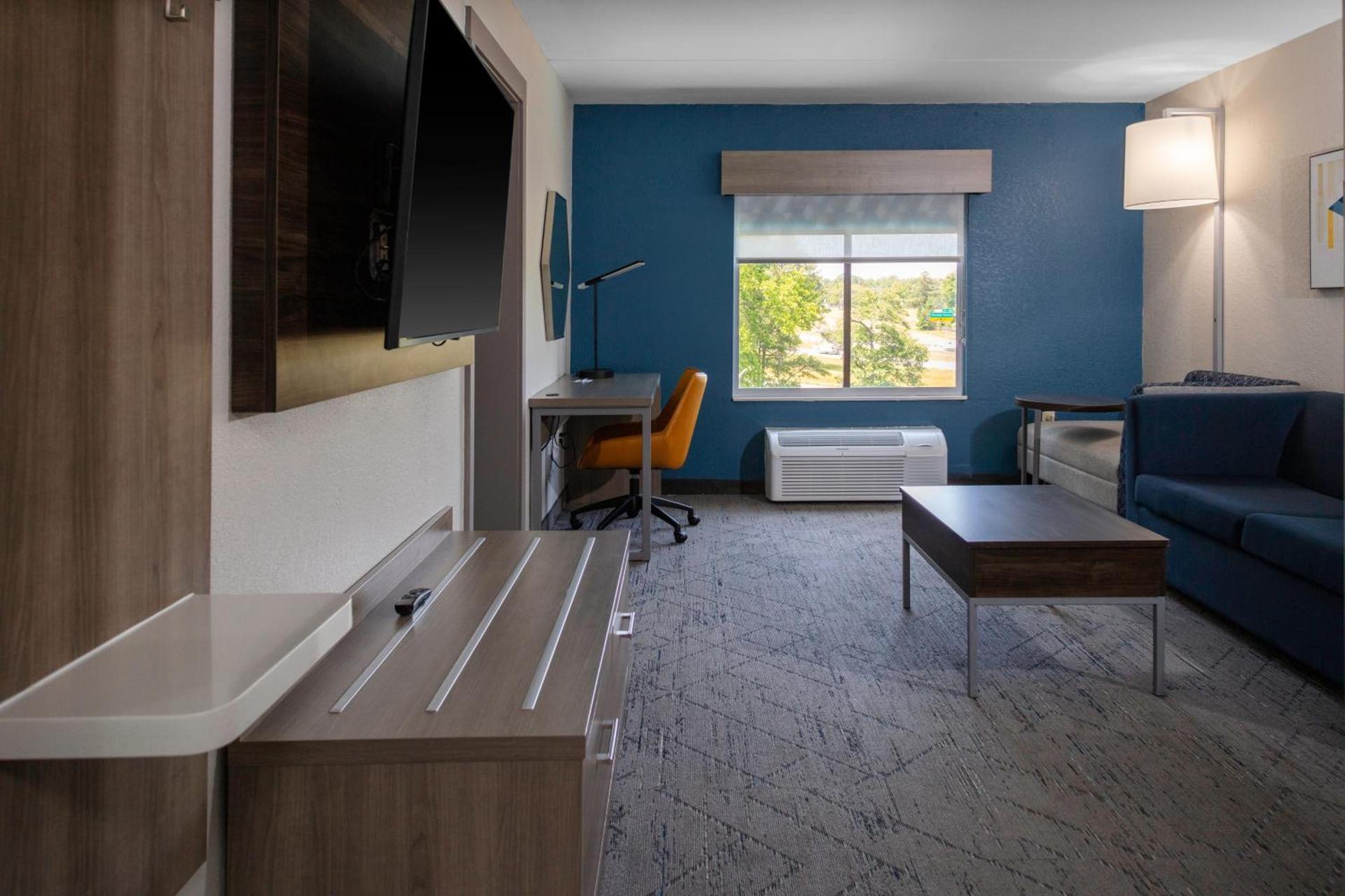 Holiday Inn Express - Rocky Mount - Sports Center by IHG photo 22