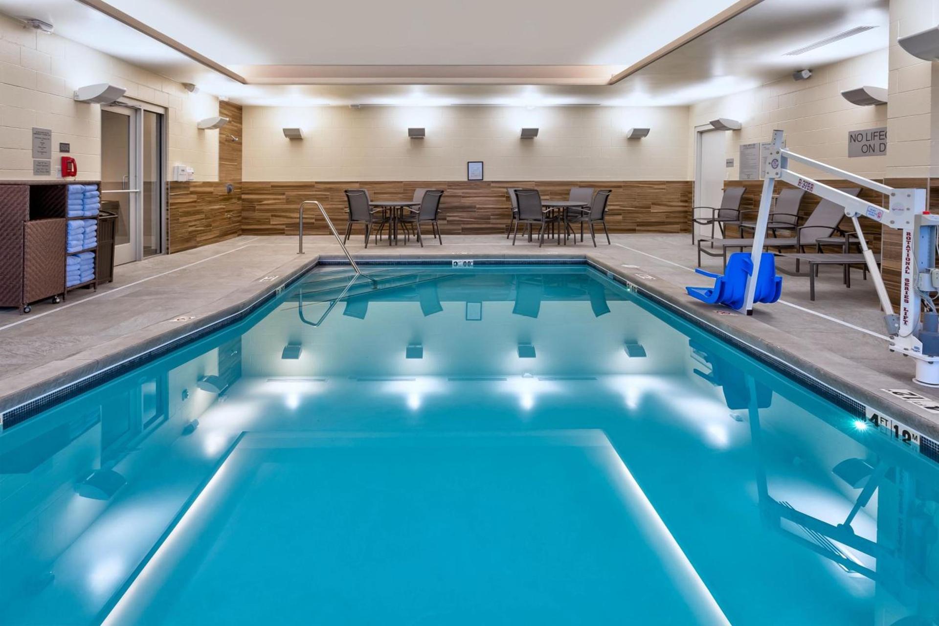 Fairfield by Marriott Inn & Suites Grand Rapids North photo 23