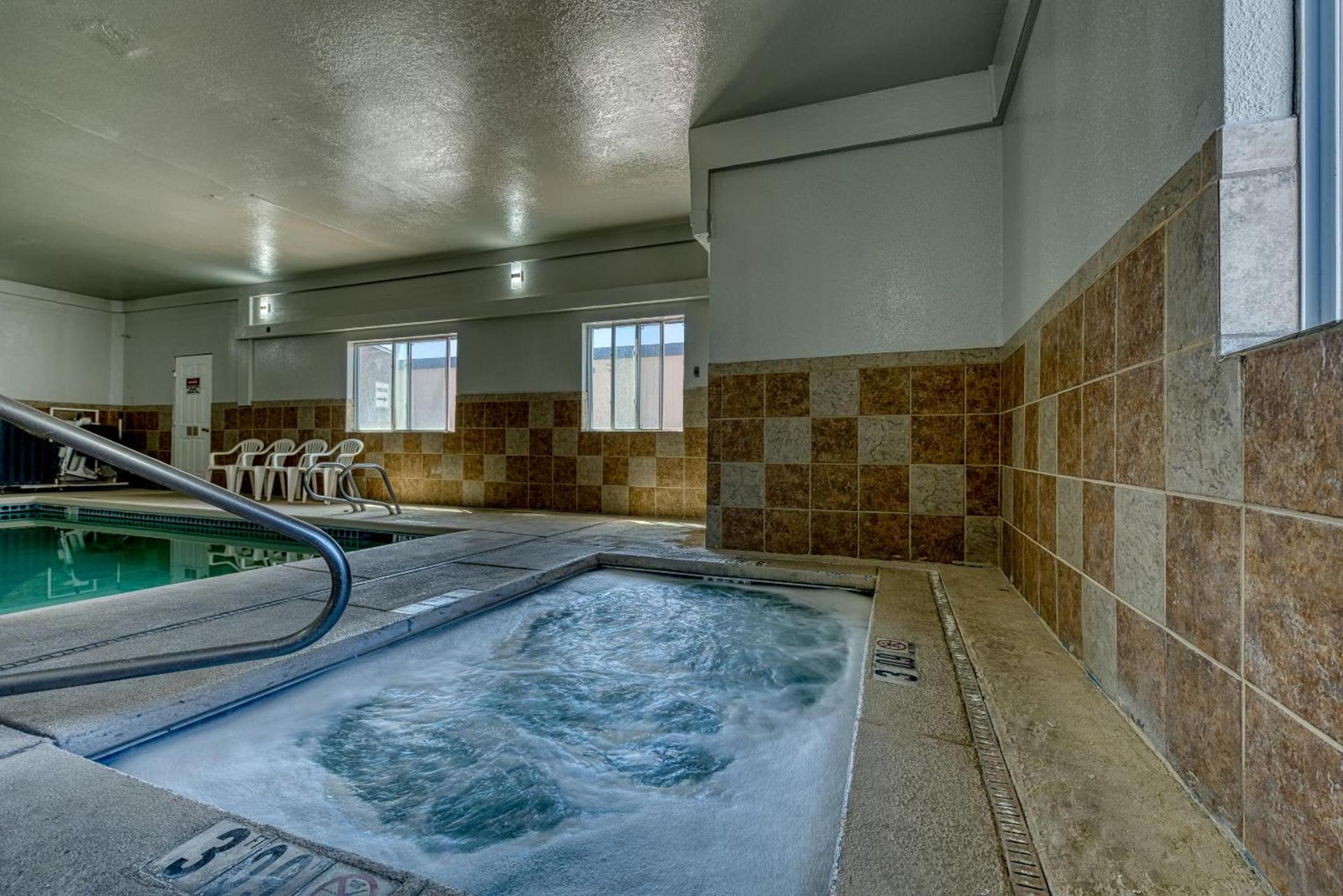 Super 8 by Wyndham Alamosa photo 15