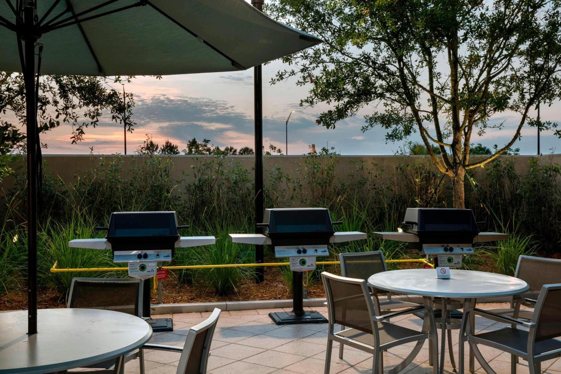 SpringHill Suites by Marriott Orlando at FLAMINGO CROSSINGS Town Center-Western Entrance photo 26