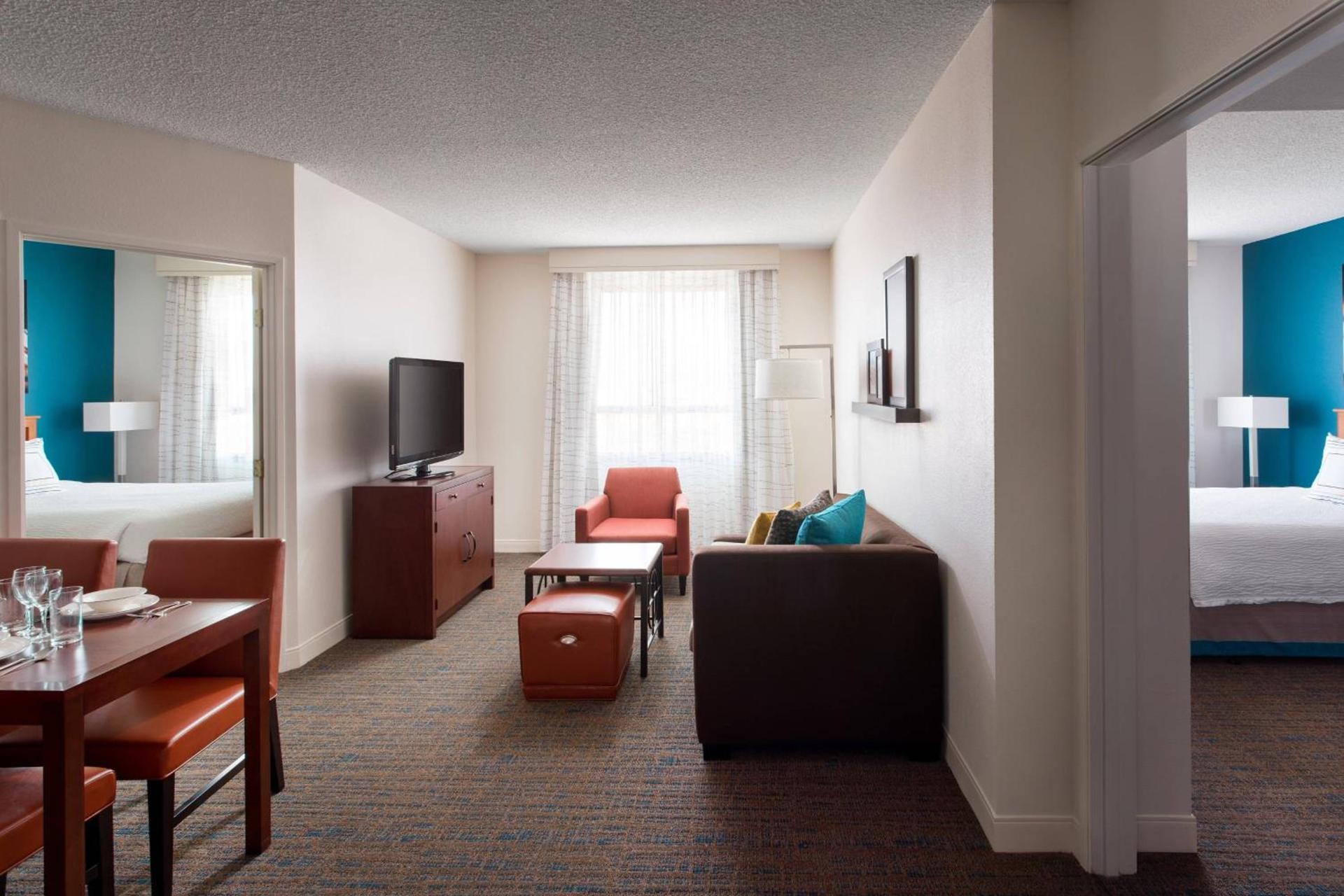 Residence Inn by Marriott Las Vegas Hughes Center photo 10