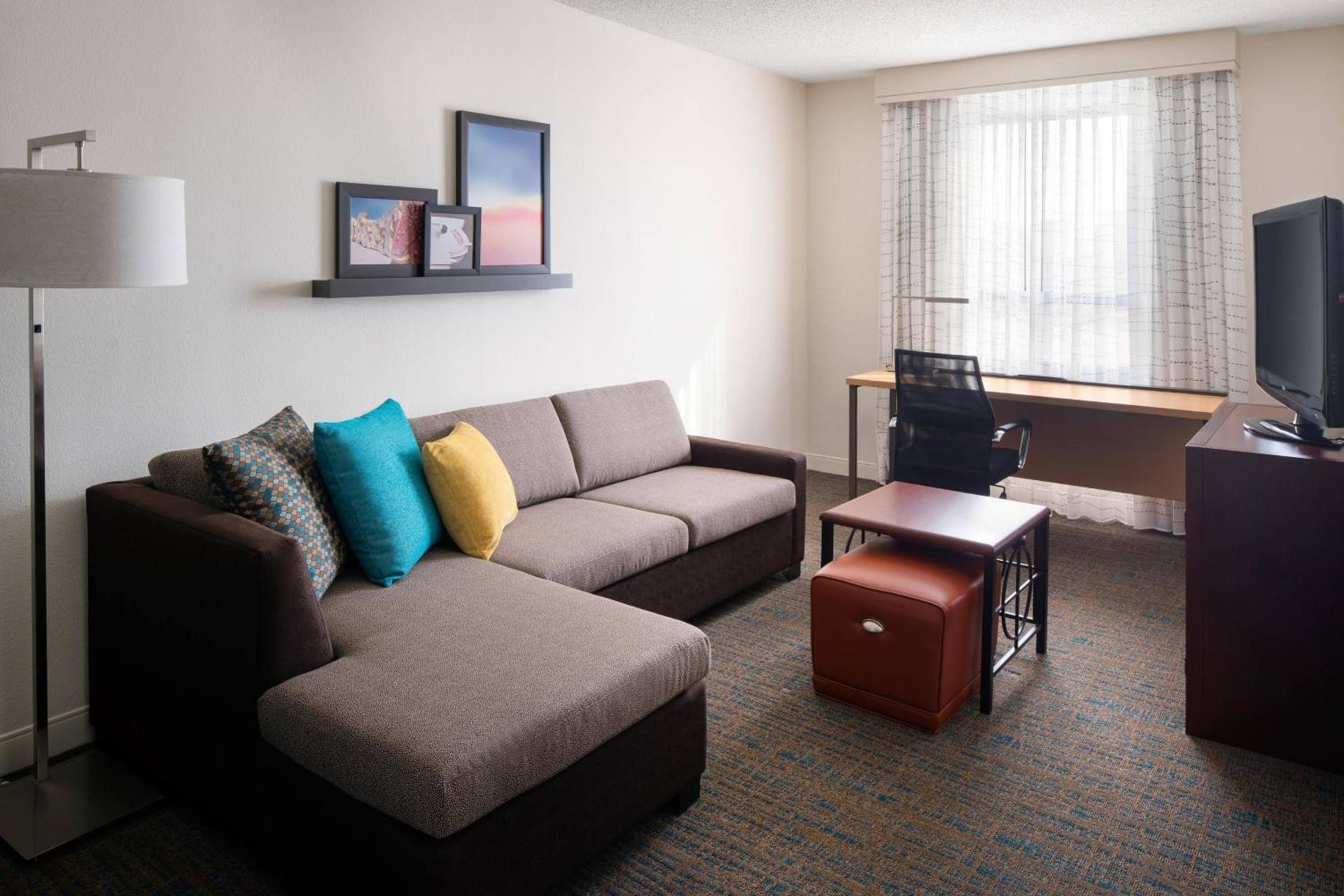 Residence Inn by Marriott Las Vegas Hughes Center photo 12